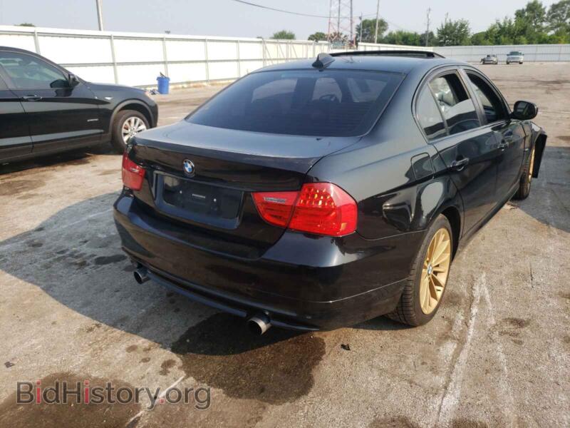 2009 BMW 3 SERIES (VIN WBAPL33529A405778) — фото 4 из 10
