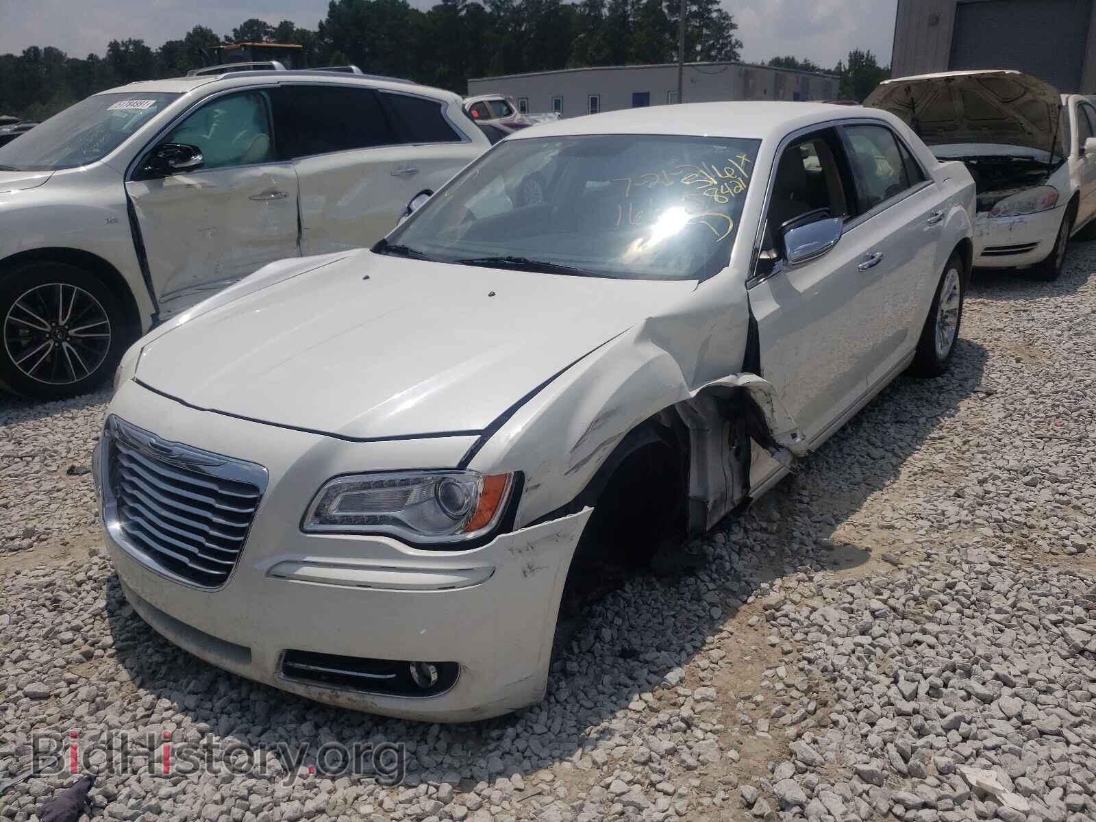 2012 CHRYSLER 300 - VIN: 2C3CCACG0CH166056 - Фото 2