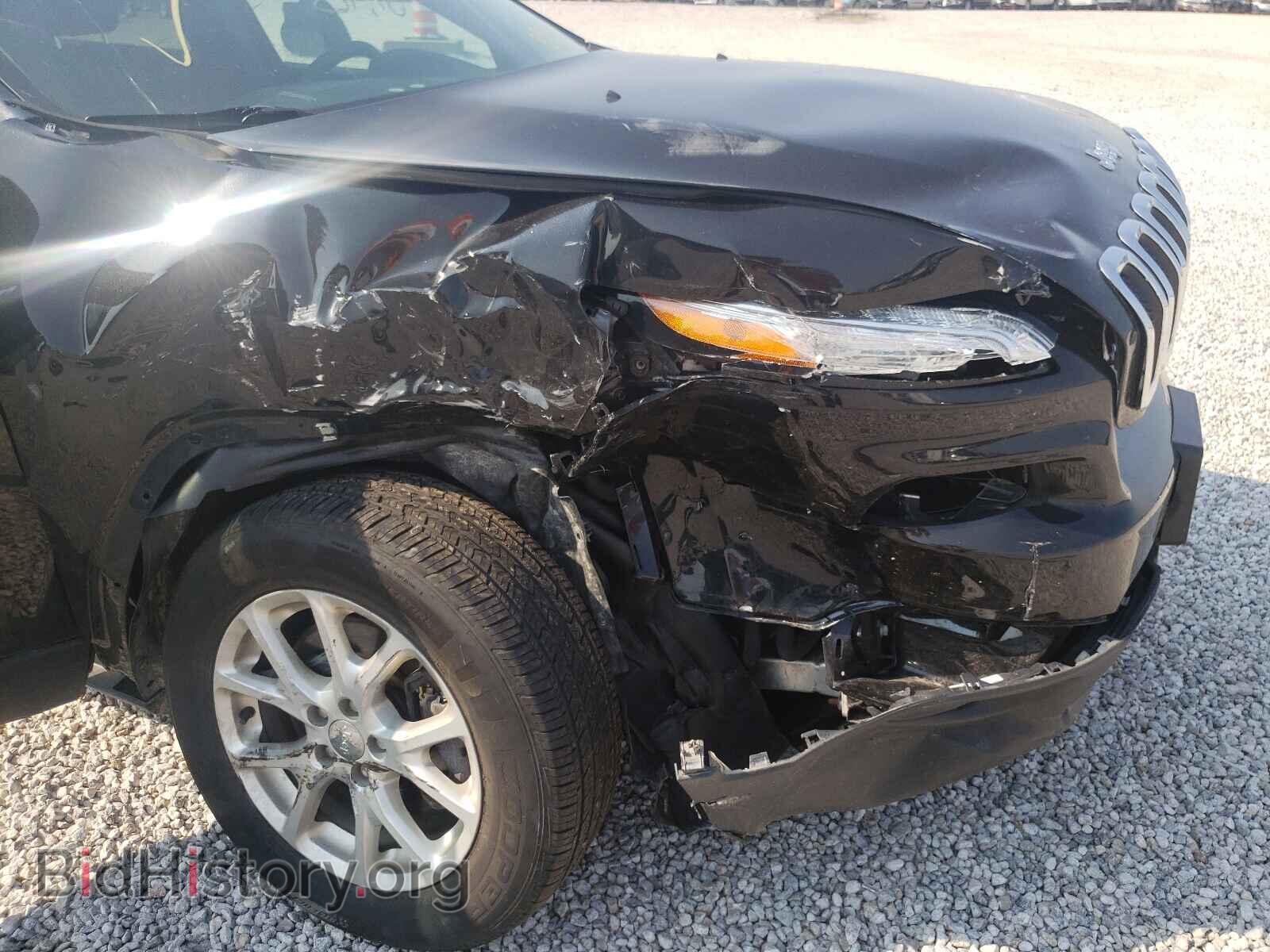2016 JEEP CHEROKEE - VIN: 1C4PJMAB2GW204034 - Фото 9