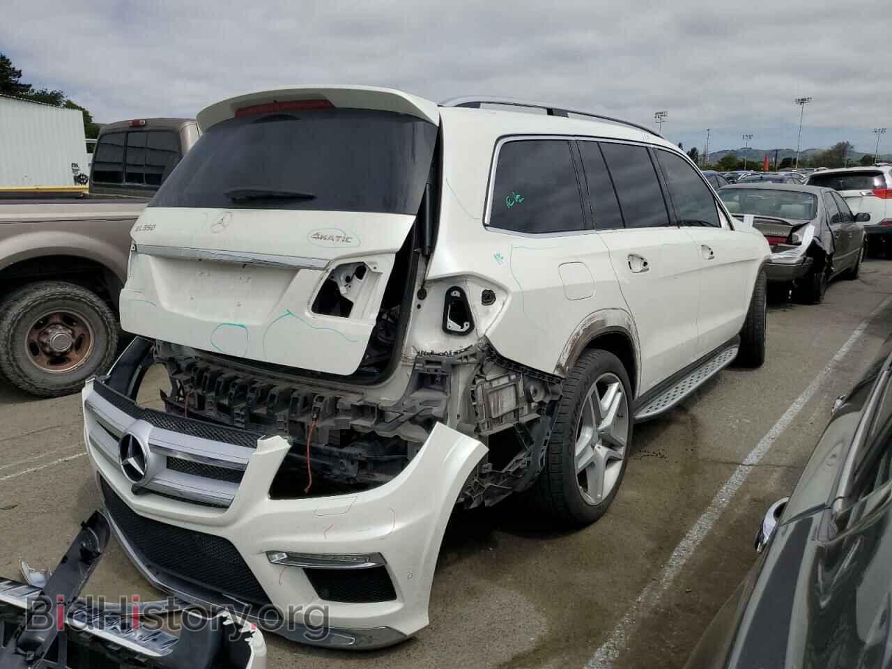 2014 MERCEDES-BENZ GL-CLASS - VIN: 4JGDF7DE8EA308593 - Фото 3