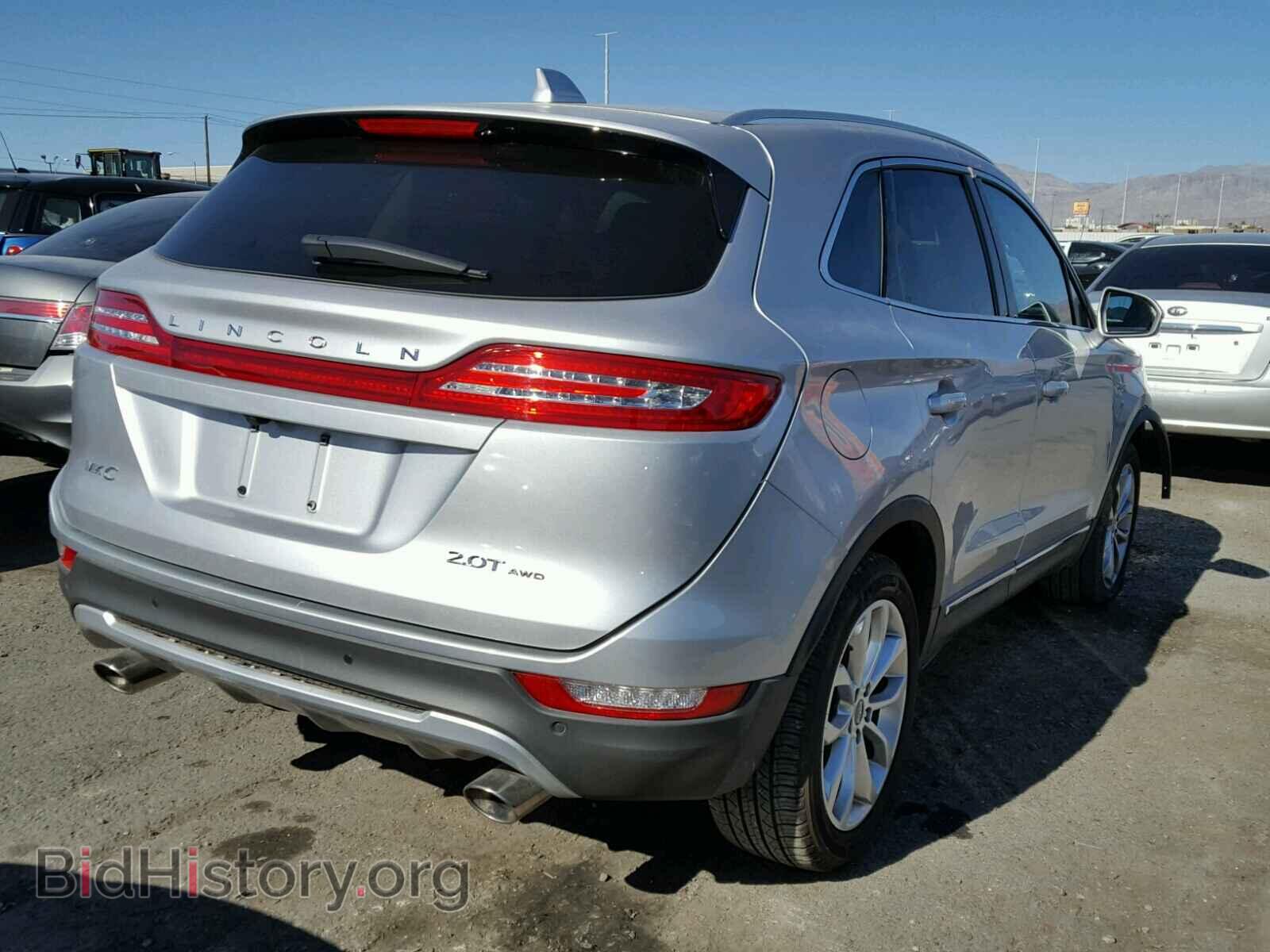 2017 LINCOLN MKC SELECT - VIN: 5LMCJ2D95HUL31409 - Фото 4