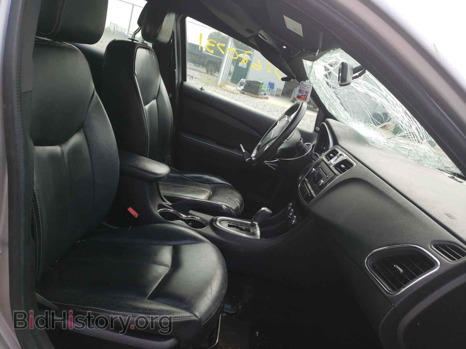 2014 CHRYSLER 200 - VIN: 1C3CCBCG8EN173014 - Photo 5