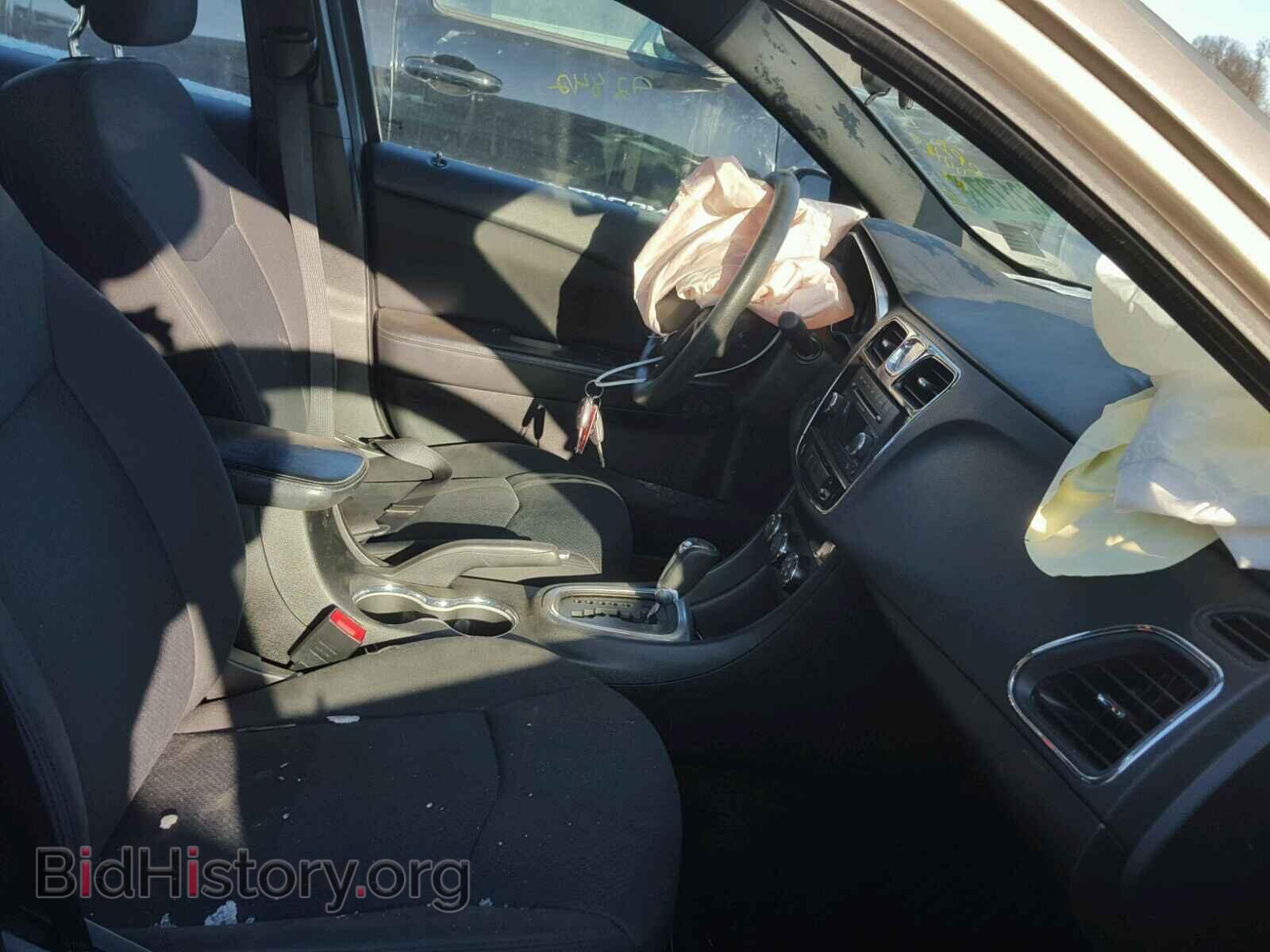 2013 CHRYSLER 200 - VIN: 1C3CCBAB2DN735916 - Фото 5