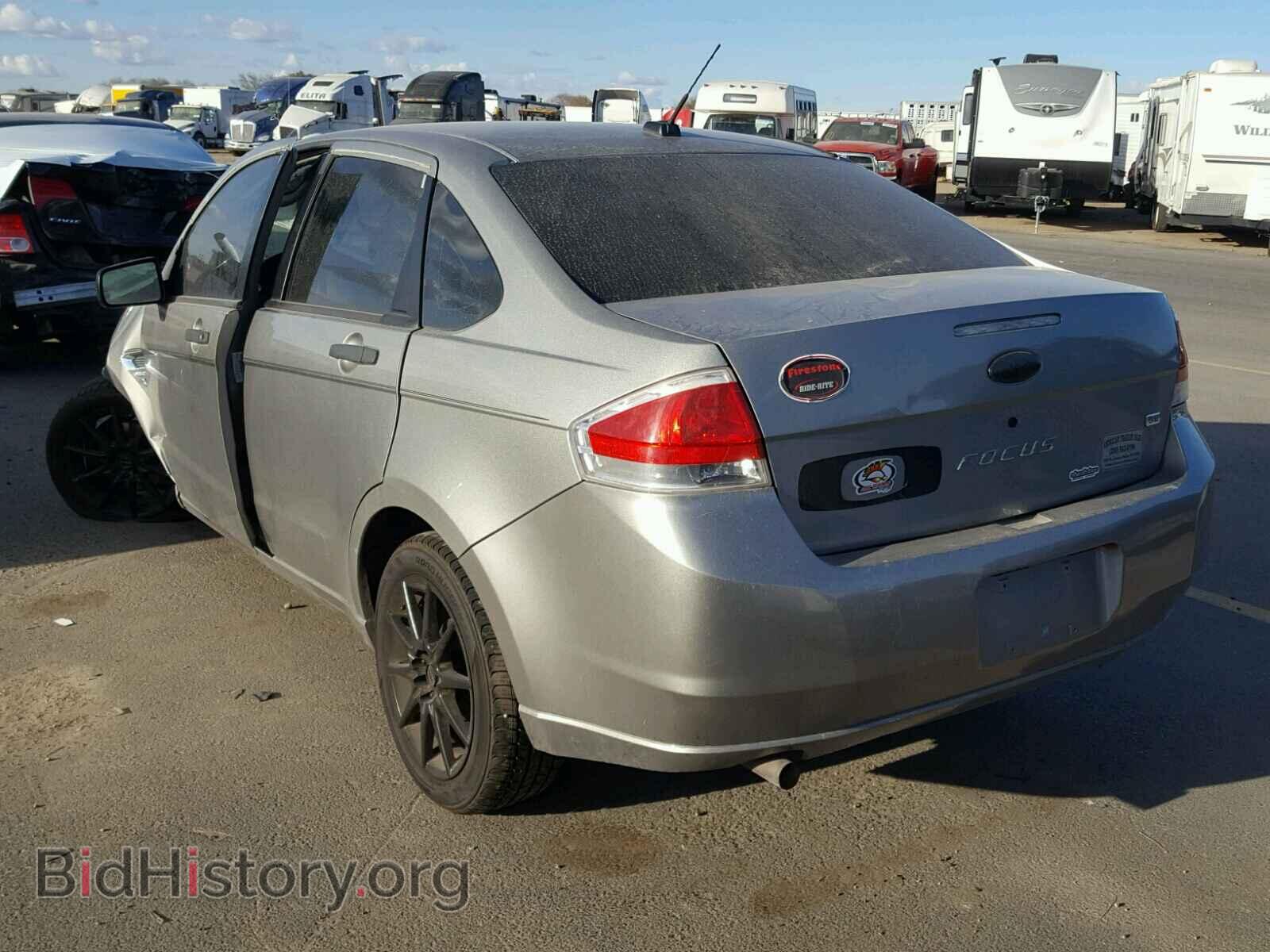 2008 FORD FOCUS SE - VIN: 1FAHP35N18W174582 - Фото 3