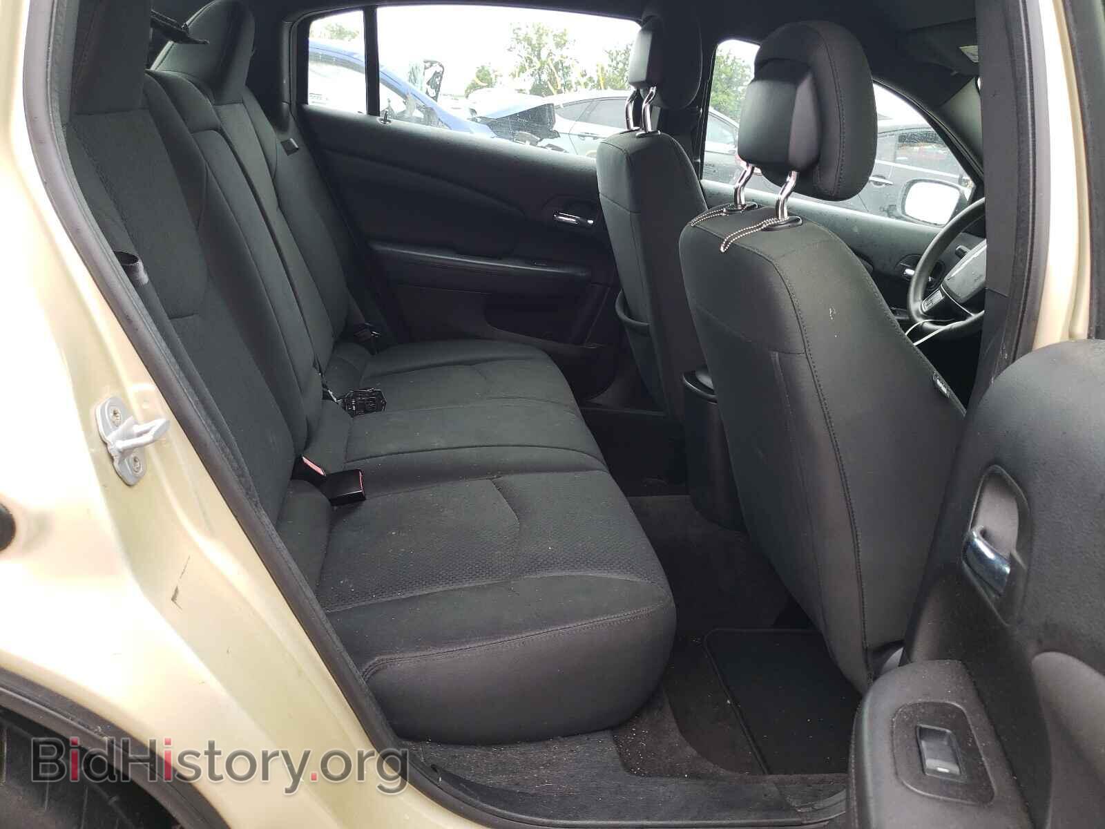 2011 CHRYSLER 200 - VIN: 1C3BC4FB2BN515494 - Photo 6