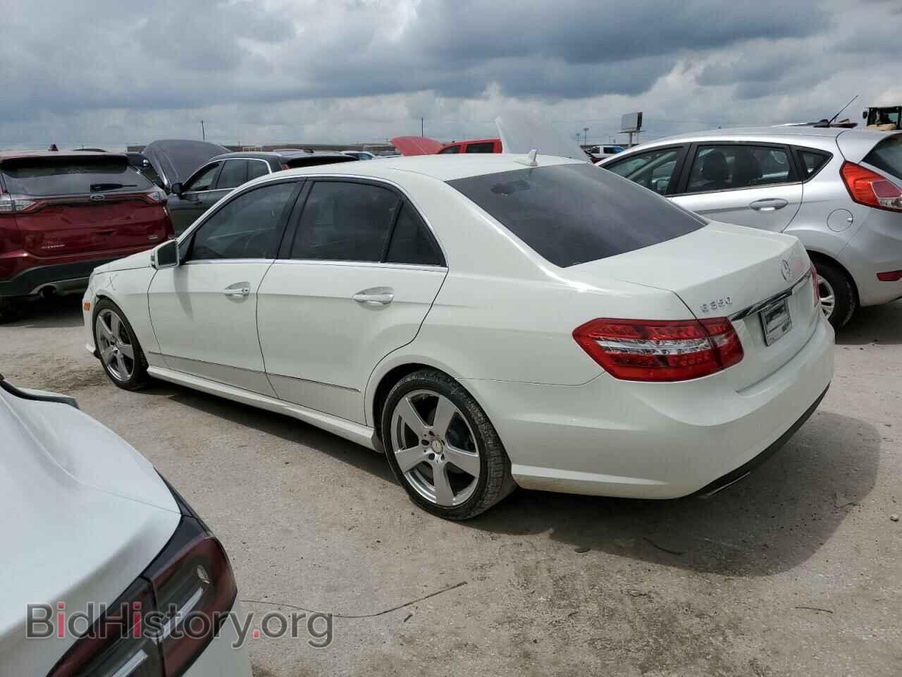 2011 MERCEDES-BENZ E-CLASS - VIN: WDDHF5GB2BA465808 - Фото 2