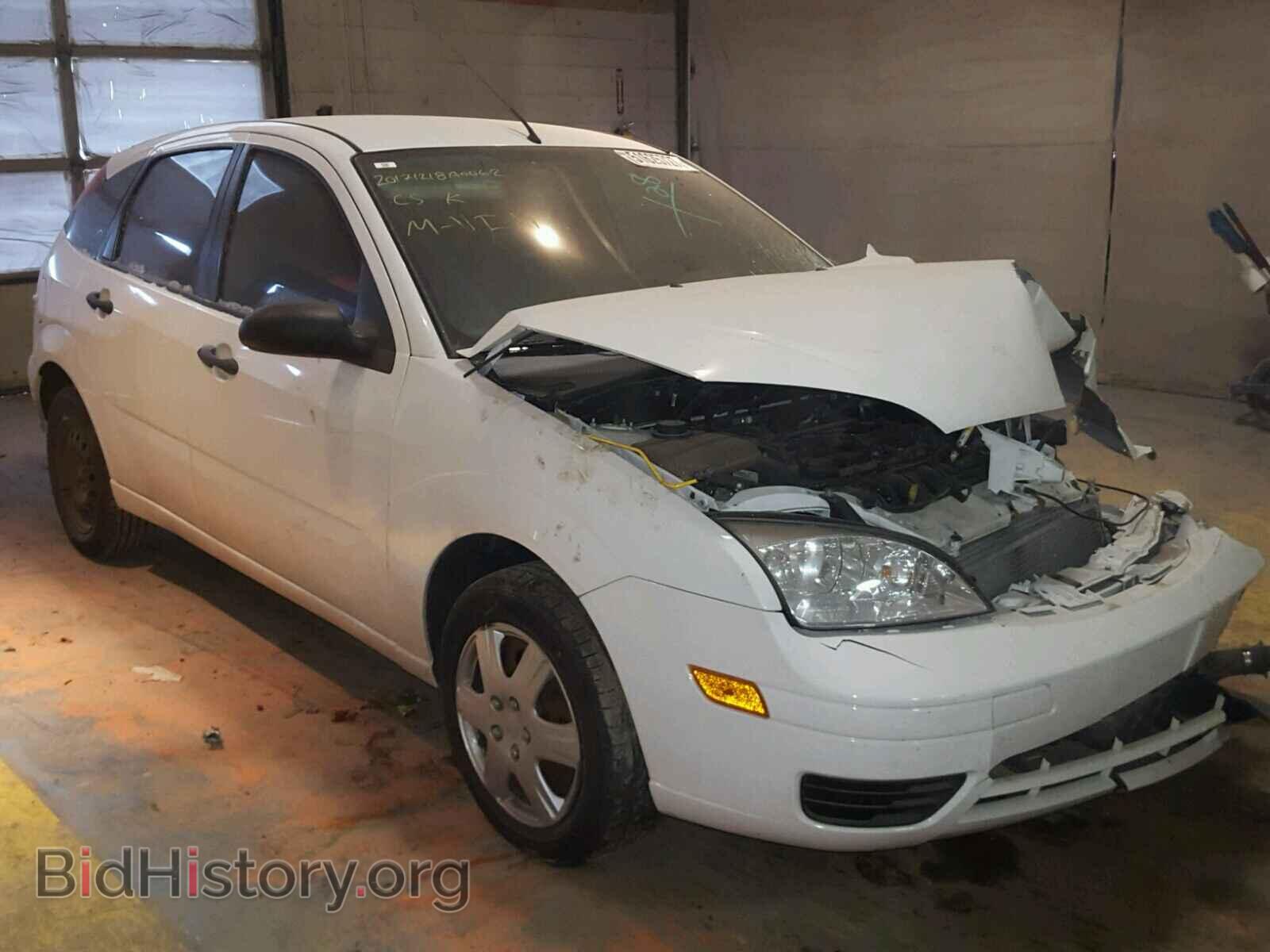 Фотография 1FAHP37N37W158220 - FORD FOCUS 2007