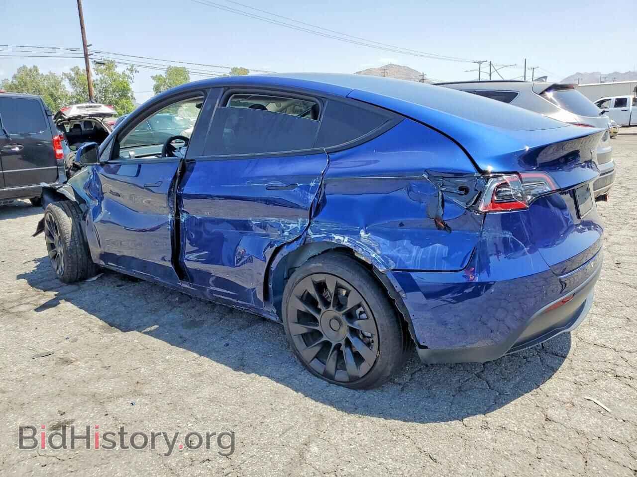 2024 TESLA MODEL Y - VIN: 7SAYGDEE9RF025927 - Photo 2