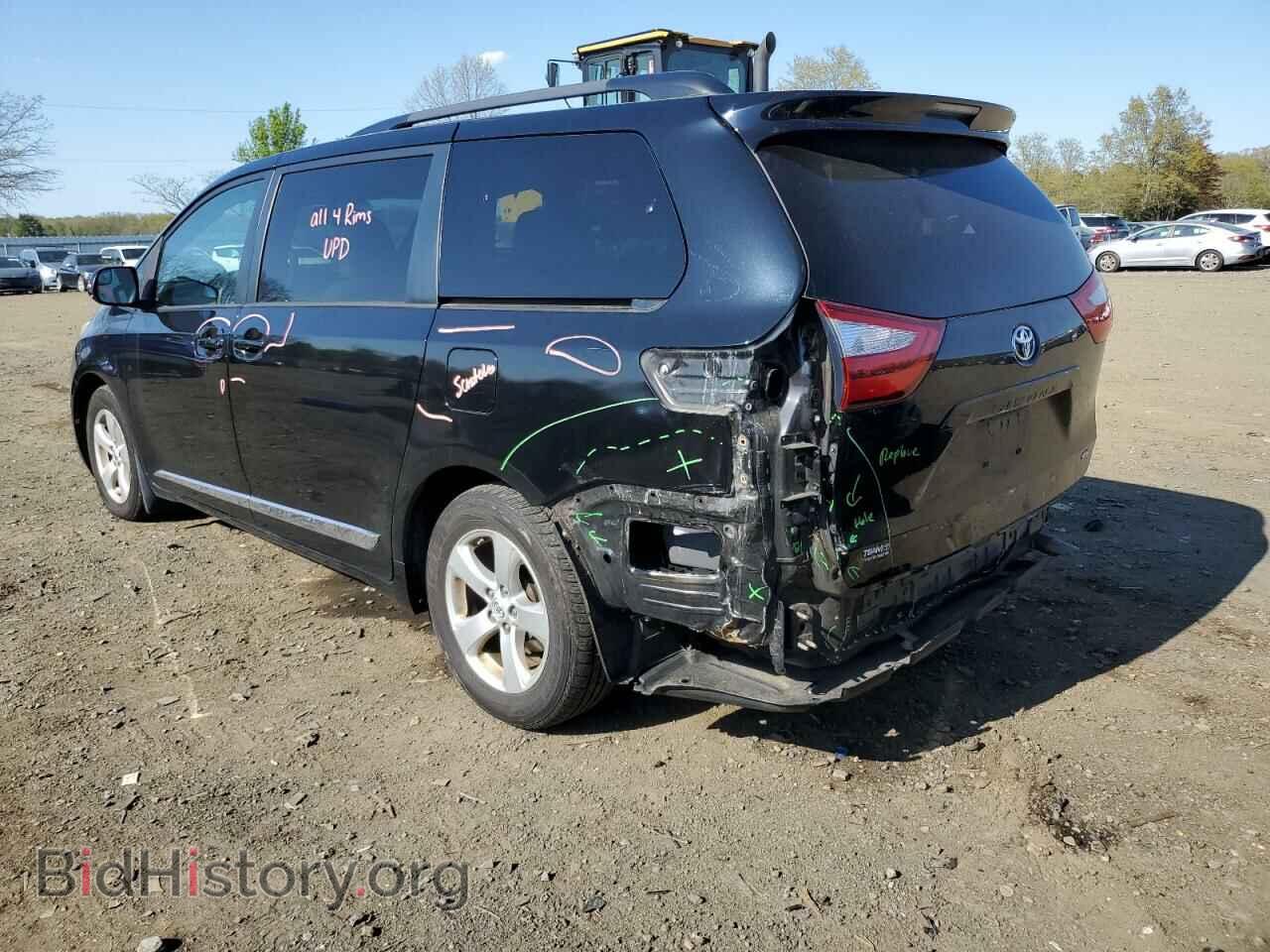 2017 TOYOTA All Models - VIN: 5TDKZ3DC3HS842375 - Фото 2