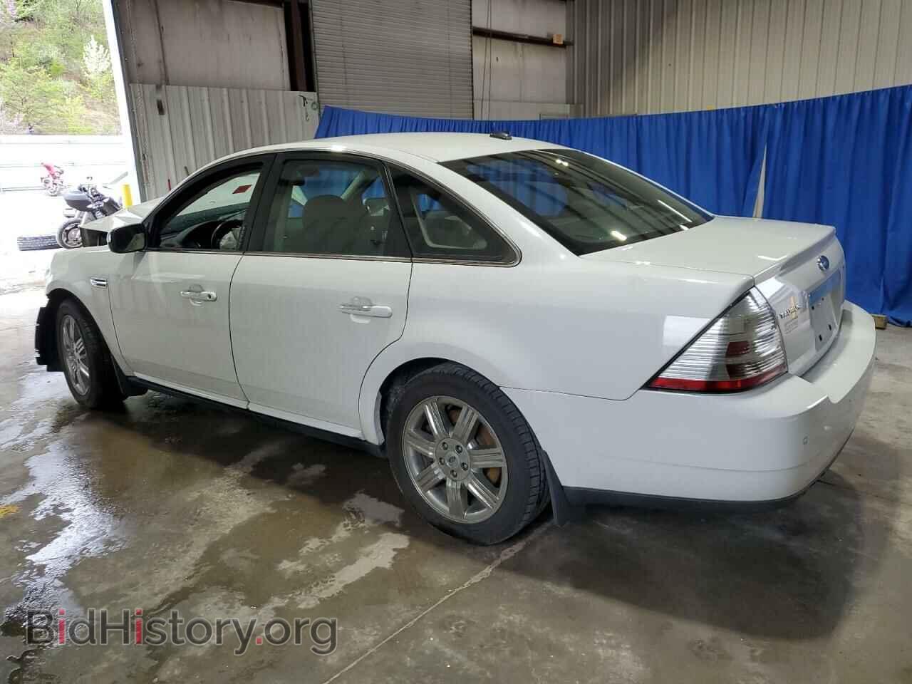 2008 FORD TAURUS - VIN: 1FAHP25W68G137797 - Фото 2