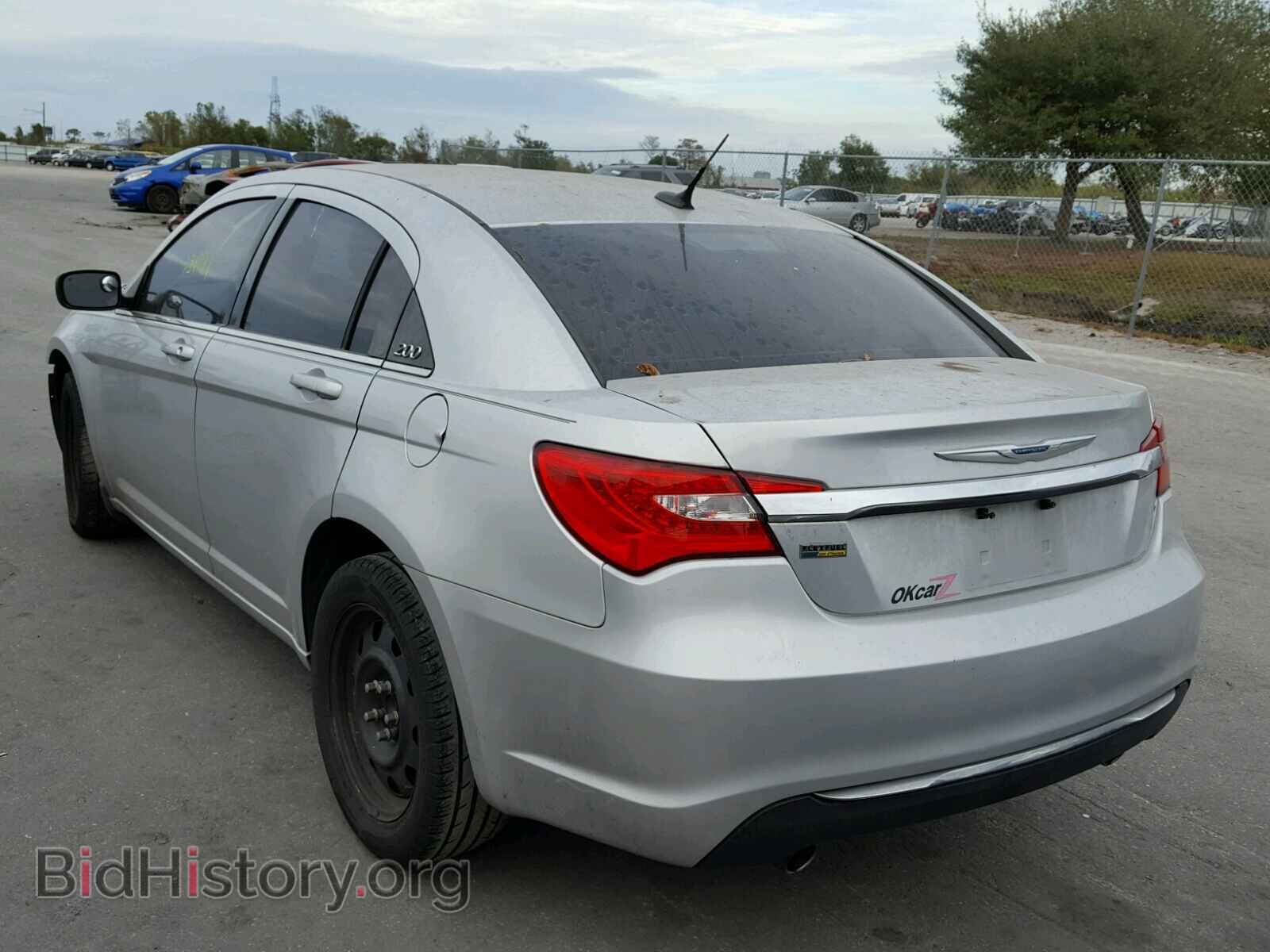 2012 CHRYSLER 200 - VIN: 1C3CCBAG2CN186311 - Photo 3