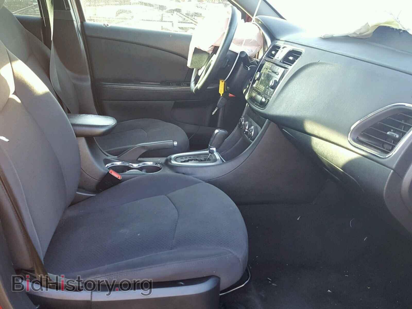 2012 CHRYSLER 200 - VIN: 1C3CCBAB4CN205039 - Фото 5