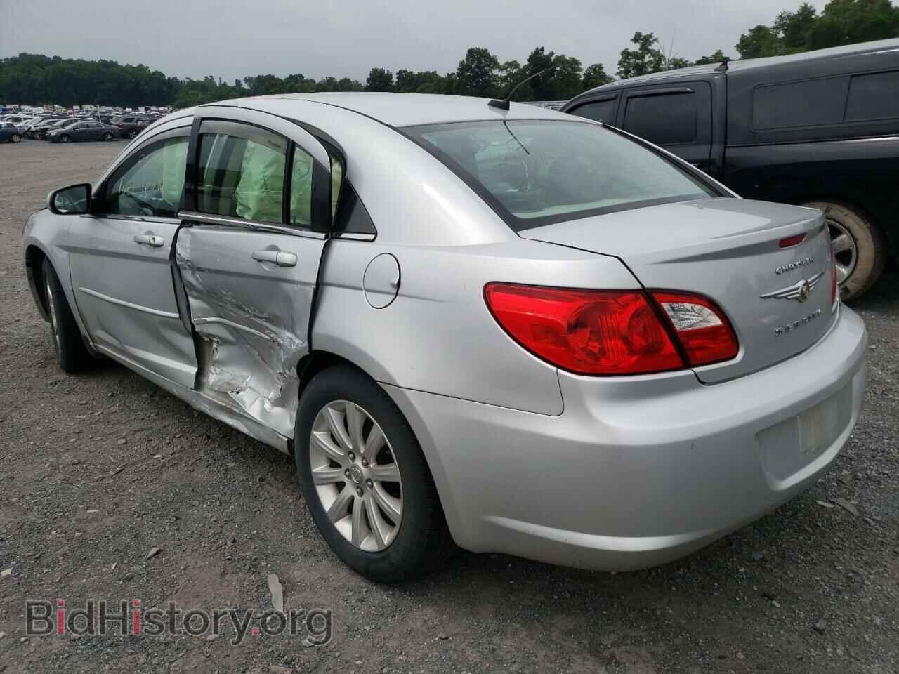 2010 CHRYSLER SEBRING - VIN: 1C3CC5FB0AN145834 - Фото 3