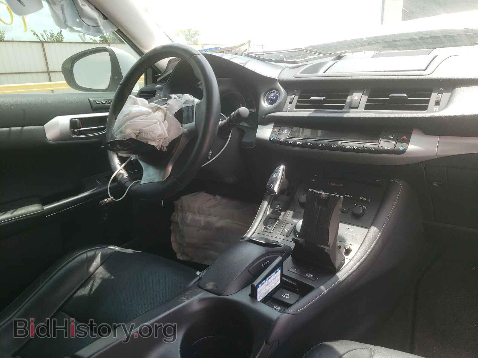 2012 LEXUS CT 200 - VIN: JTHKD5BH7C2121614 - Photo 9