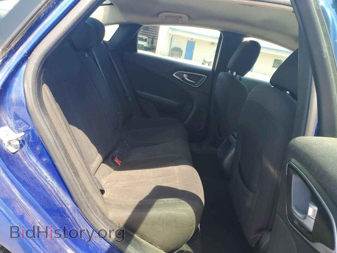 2016 CHRYSLER 200 - VIN: 1C3CCCAB2GN155902 - Фото 10