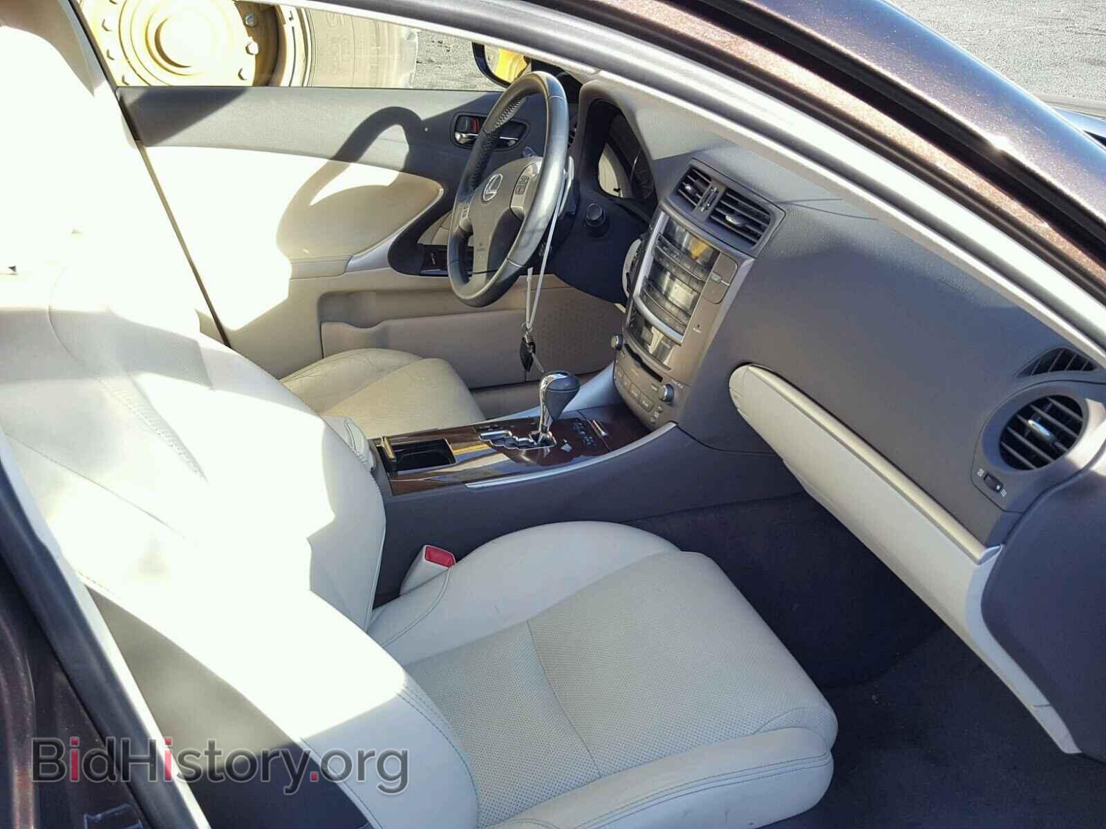 2012 LEXUS IS250 - VIN: JTHBF5C25C5169325 - Photo 5