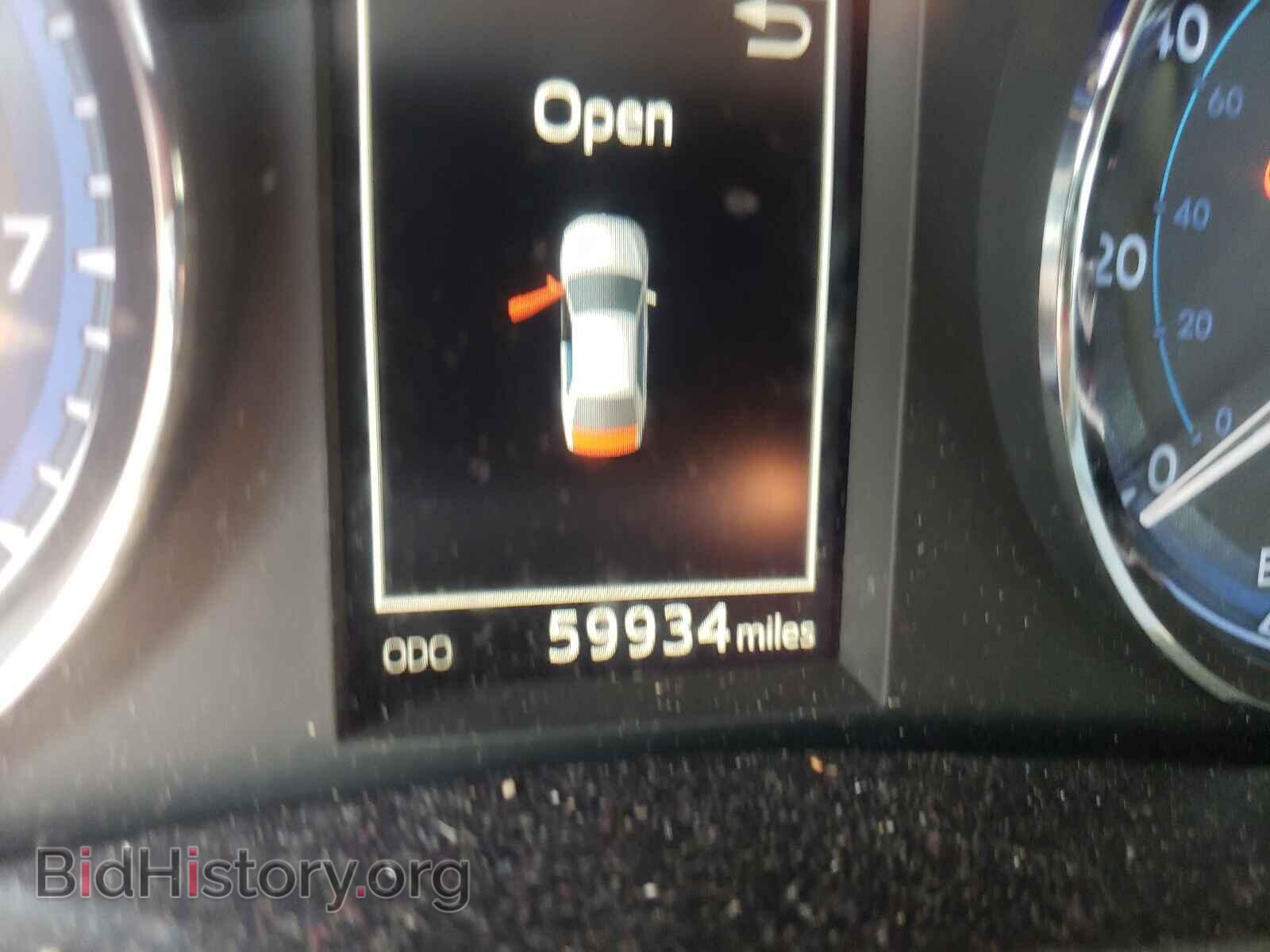2017 TOYOTA COROLLA - VIN: 2T1BURHE2HC925656 - Фото 8