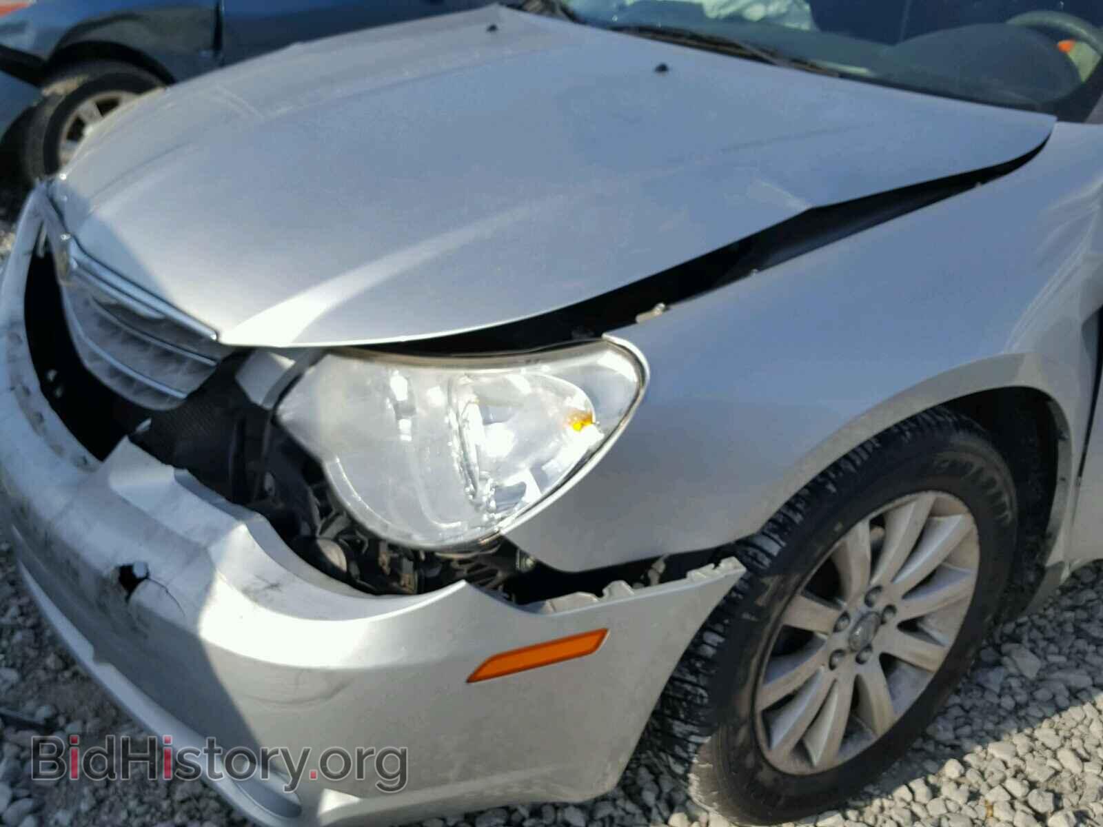 2010 CHRYSLER SEBRING - VIN: 1C3BC5ED3AN127875 - Фото 9