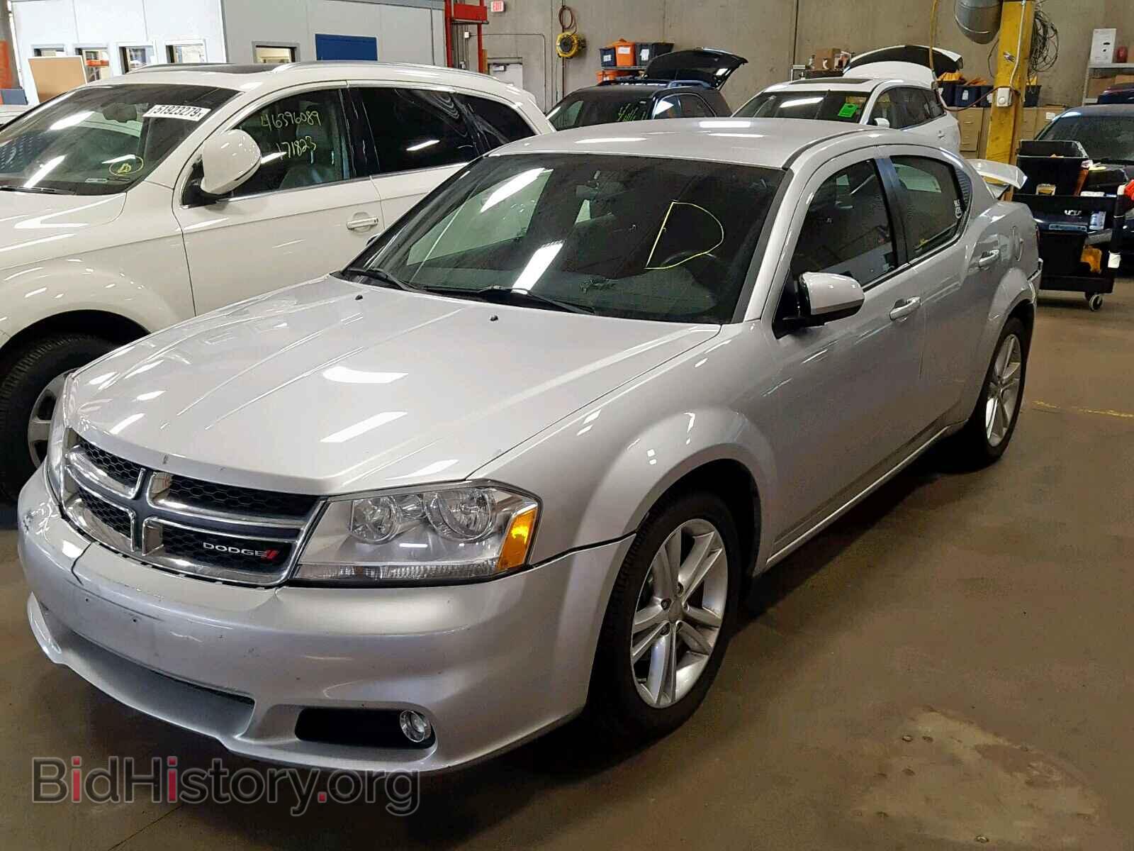 2011 DODGE AVENGER - VIN: 1B3BD1FG8BN552201 - Фото 2