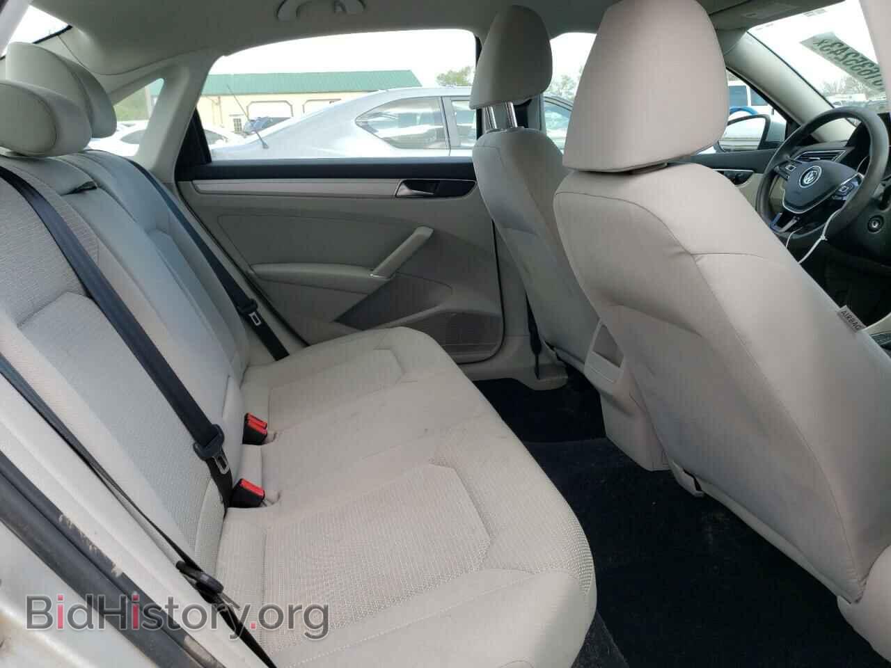 2018 VOLKSWAGEN PASSAT - VIN: 1VWAA7A32JC023716 - Фото 10