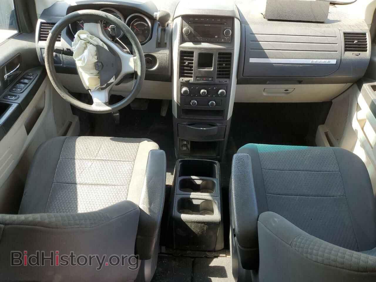 2010 DODGE All Models - VIN: 2D4RN4DE9AR370590 - Photo 8
