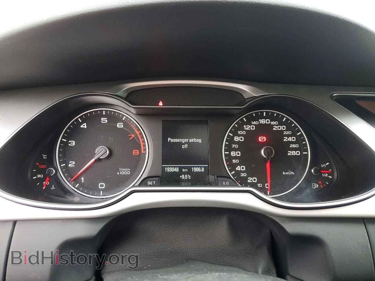 2016 AUDI A4 - VIN: WAUHFCFL9GN015921 - Photo 9