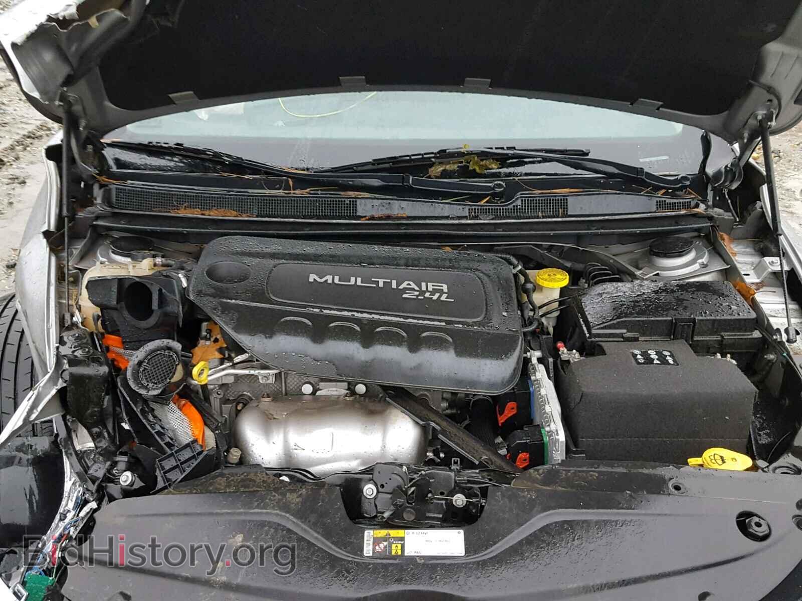 2015 CHRYSLER 200 - VIN: 1C3CCCAB1FN695997 - Photo 7
