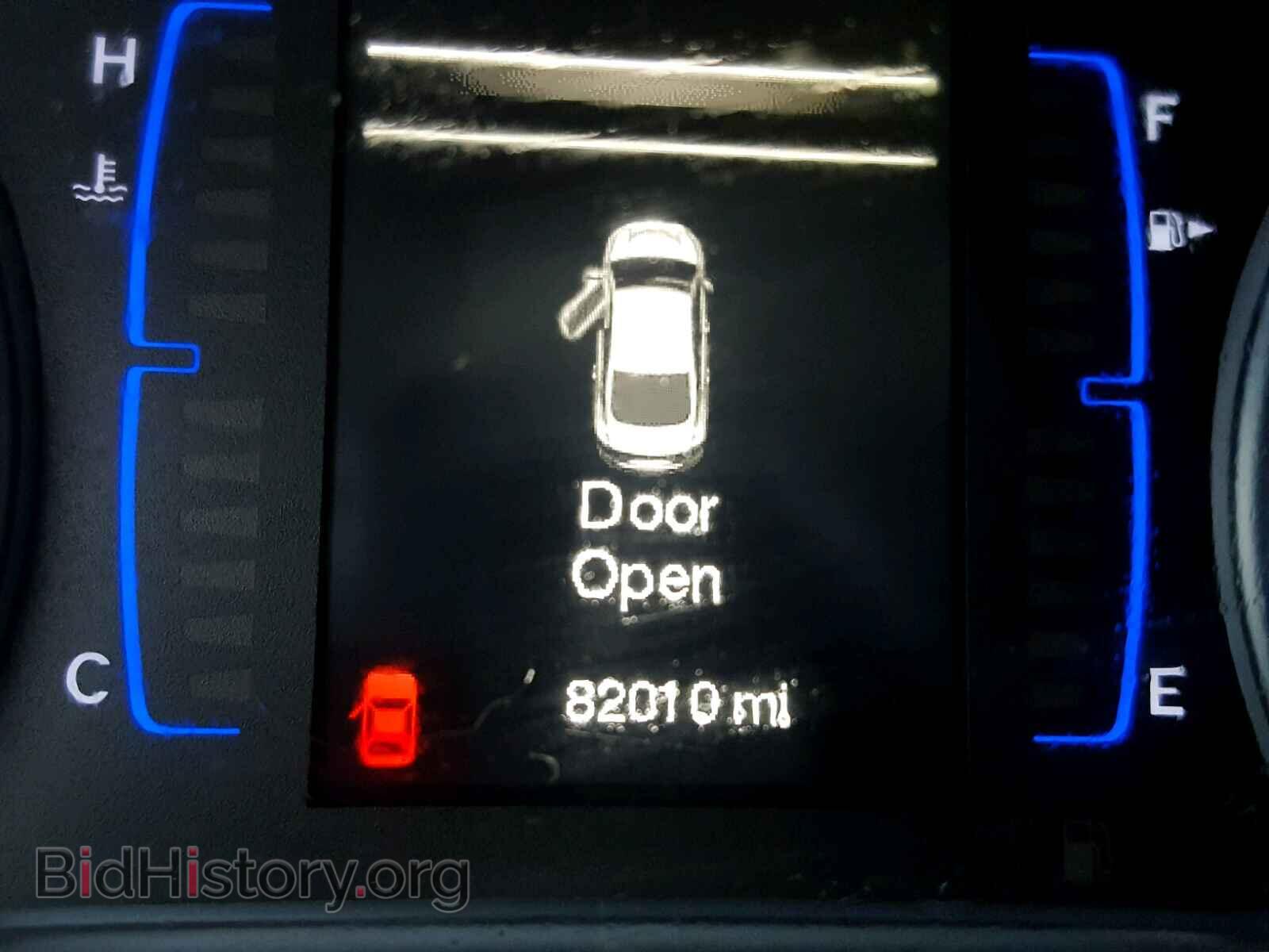2015 CHRYSLER 200 - VIN: 1C3CCCAB1FN695997 - Photo 8