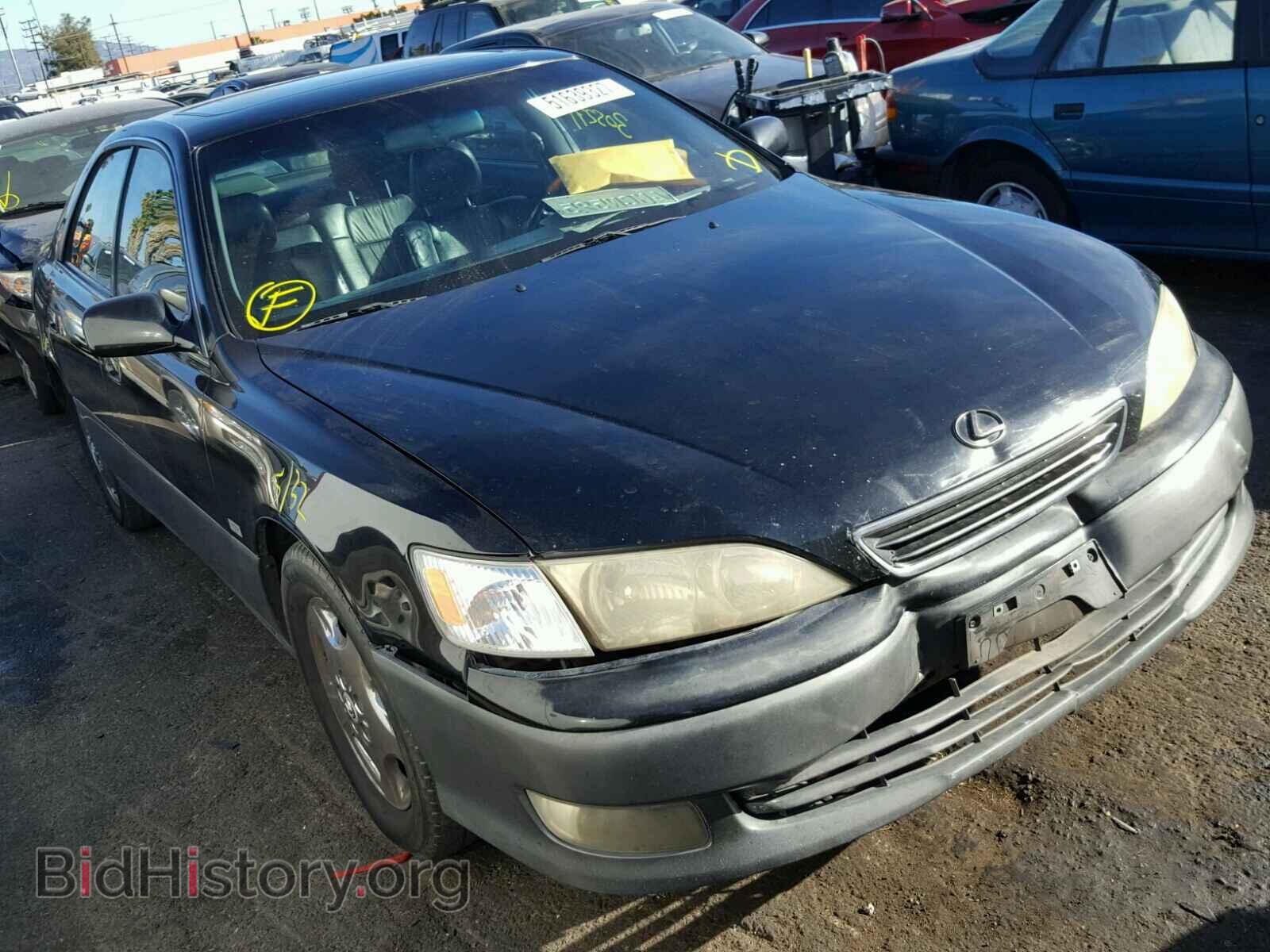 Фотография JT8BF28G4Y0272226 - LEXUS ES300 2000