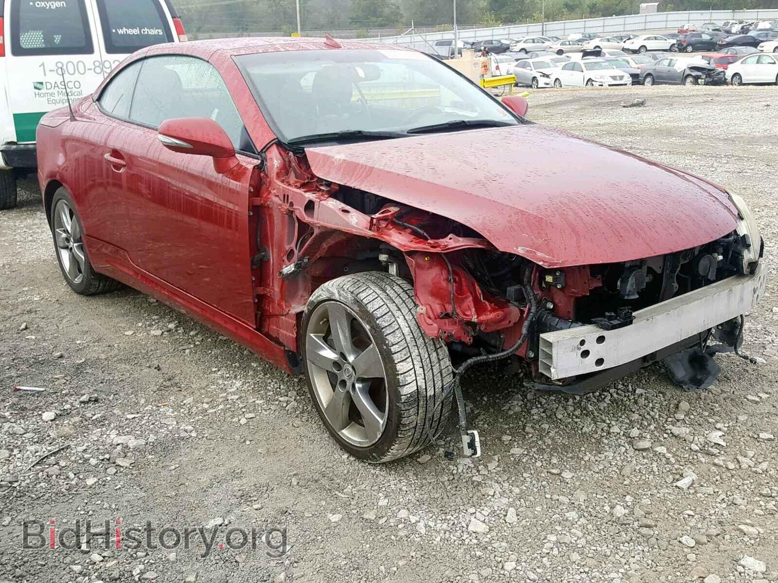 Фотография JTHFE2C20B2505921 - LEXUS IS 2011