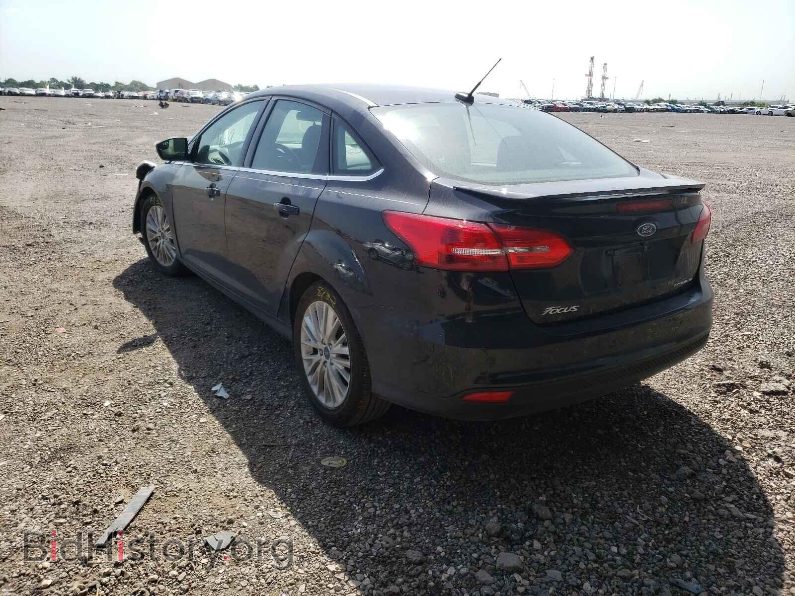 2017 FORD FOCUS - VIN: 1FADP3J26HL318915 - Фото 3
