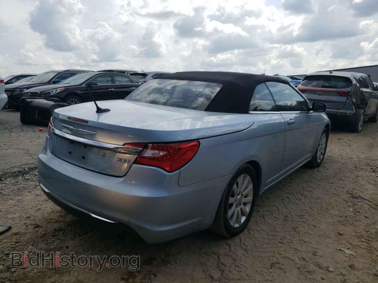 2013 CHRYSLER 200 - VIN: 1C3BCBEBXDN505854 - Фото 4