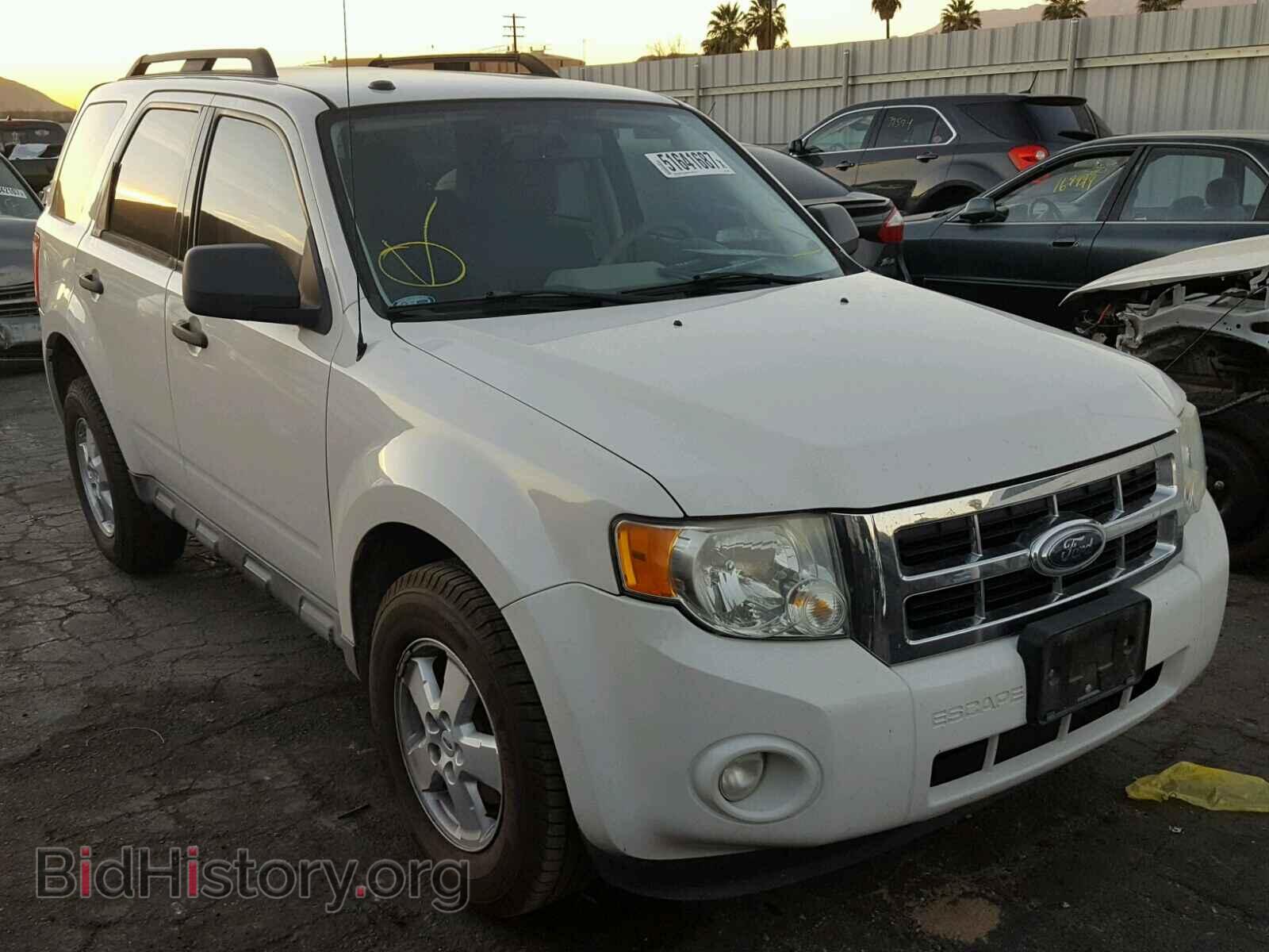 Фотография 1FMCU03G19KA30812 - FORD ESCAPE 2009