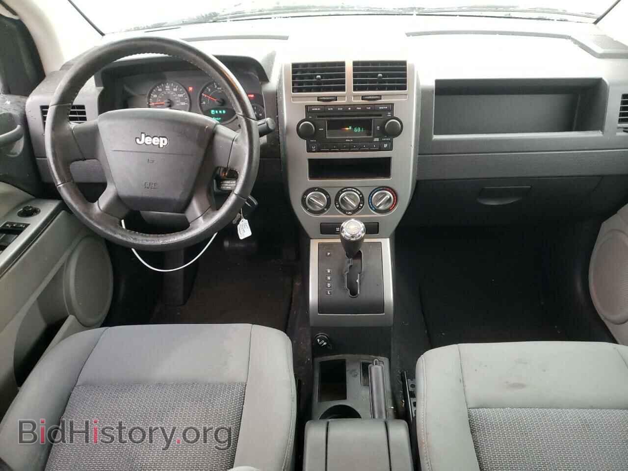 2007 JEEP COMPASS - VIN: 1J8FT47W37D200465 - Фото 8