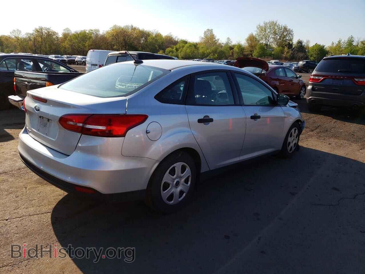2016 FORD FOCUS - VIN: 1FADP3E26GL352586 - Фото 3
