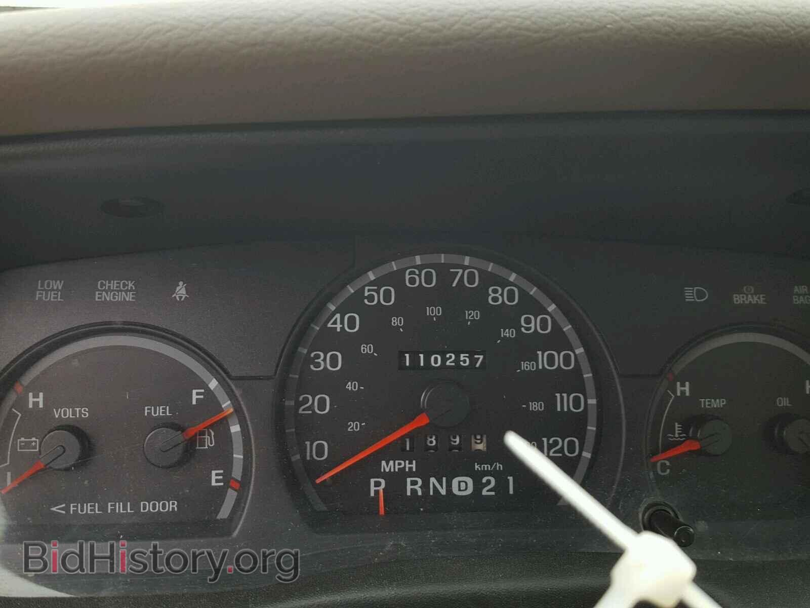 2000 FORD CROWN VIC - VIN: 2FAFP73W2YX176985 - Фото 8