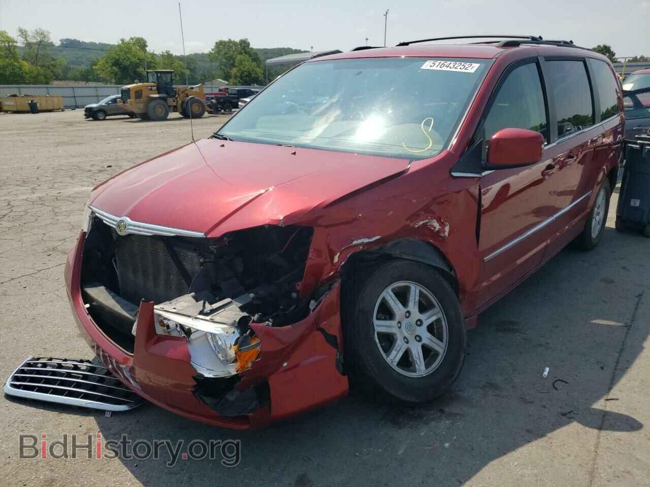 2010 CHRYSLER MINIVAN - VIN: 2A4RR5D18AR198938 - Photo 2