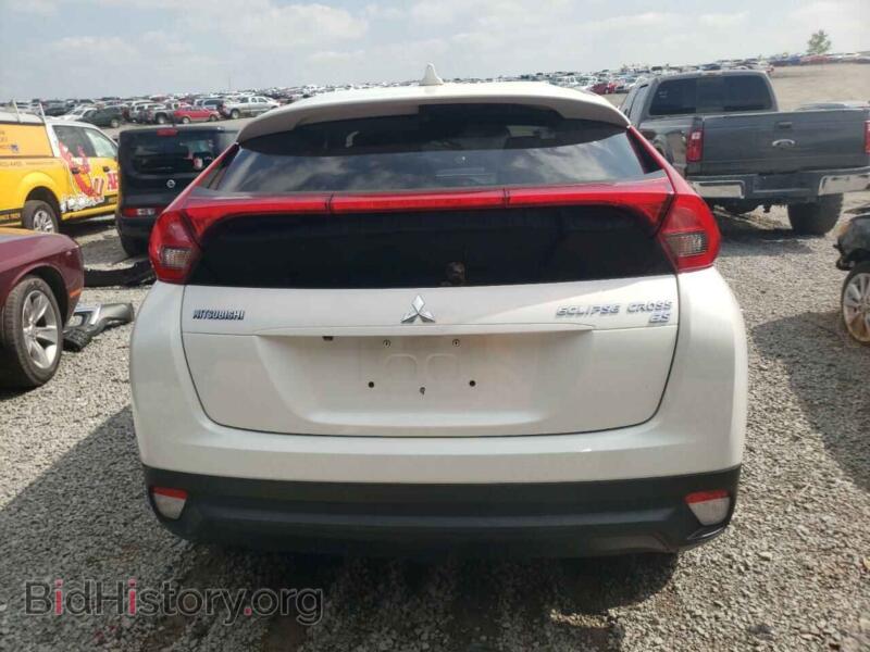 2018 Mitsubishi ECLIPSE (VIN JA4AS3AA2JZ040711) — photo 6 of 12