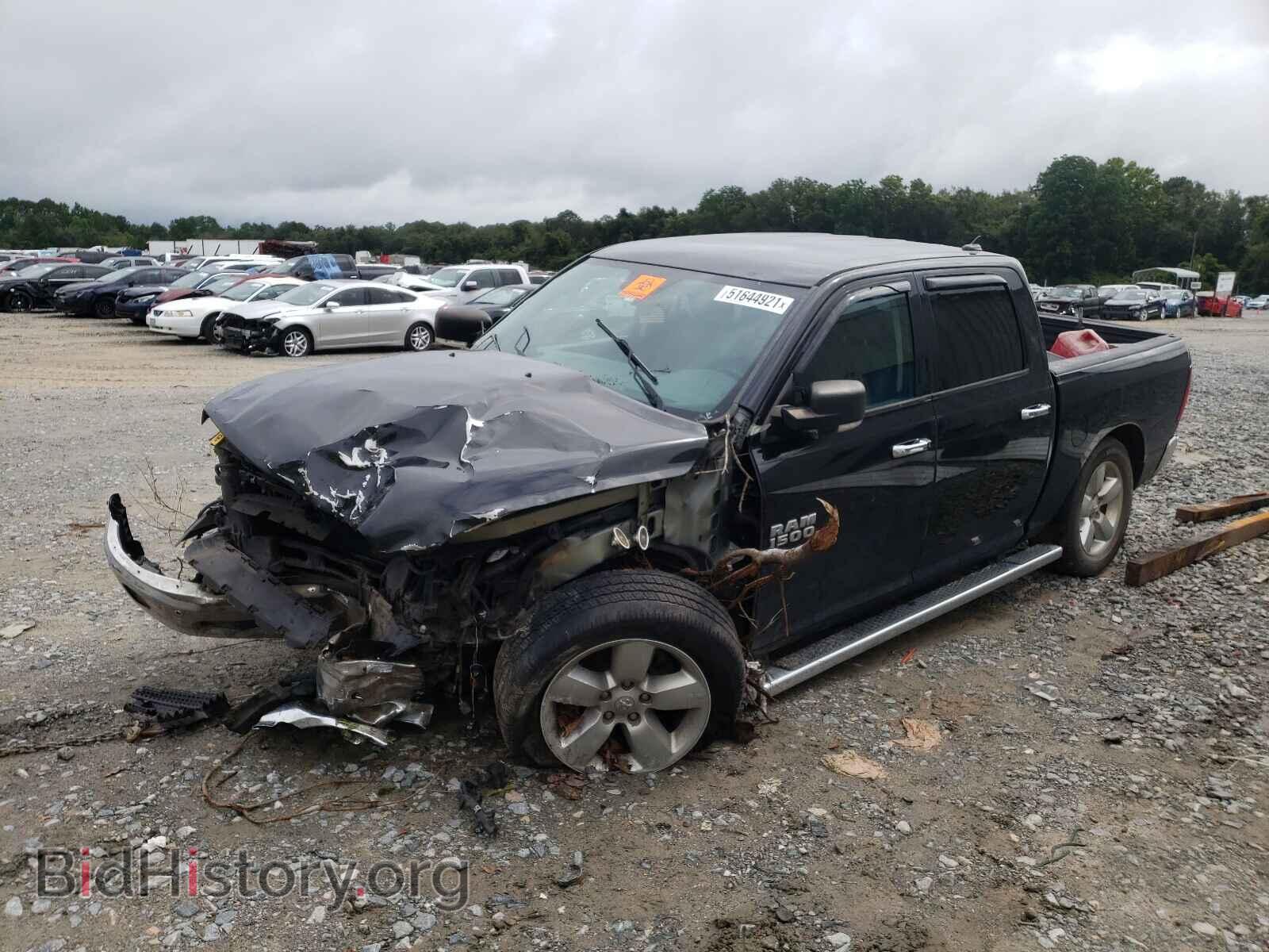 2017 RAM 1500 - VIN: 1C6RR6LT0HS550876 - Photo 2