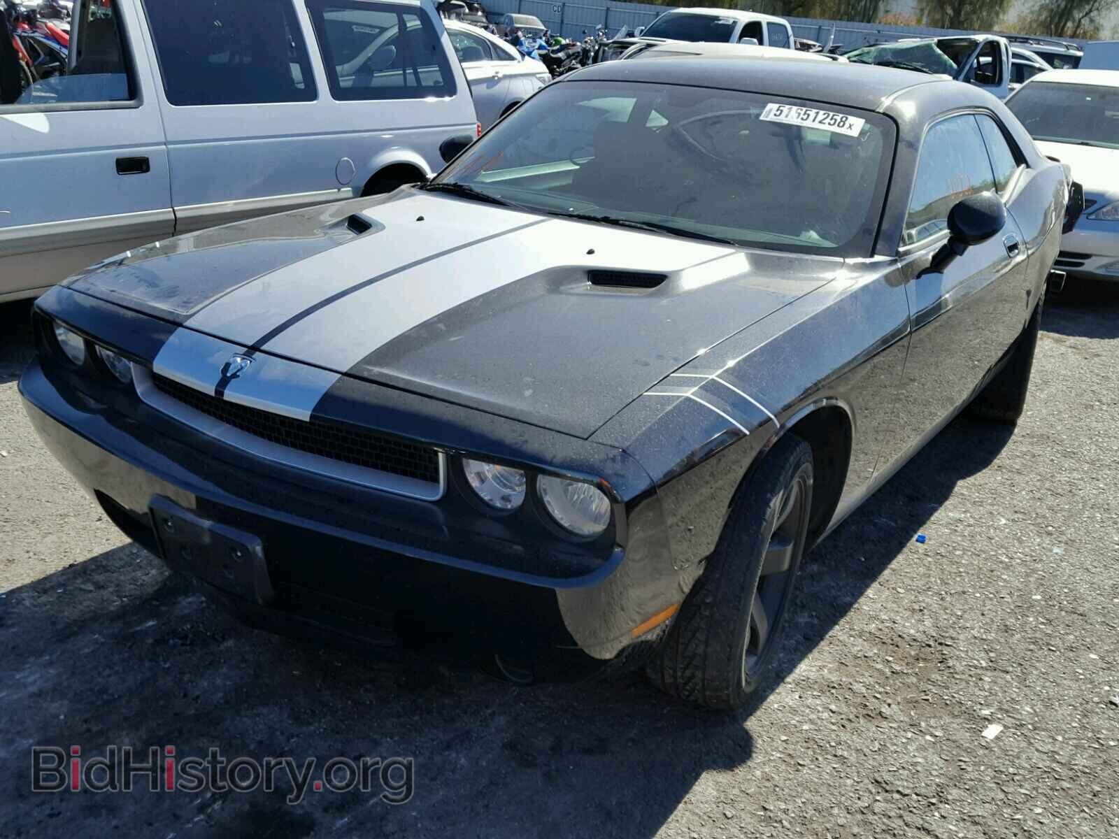 2010 DODGE CHALLENGER - VIN: 2B3CJ4DV2AH322676 - Photo 2