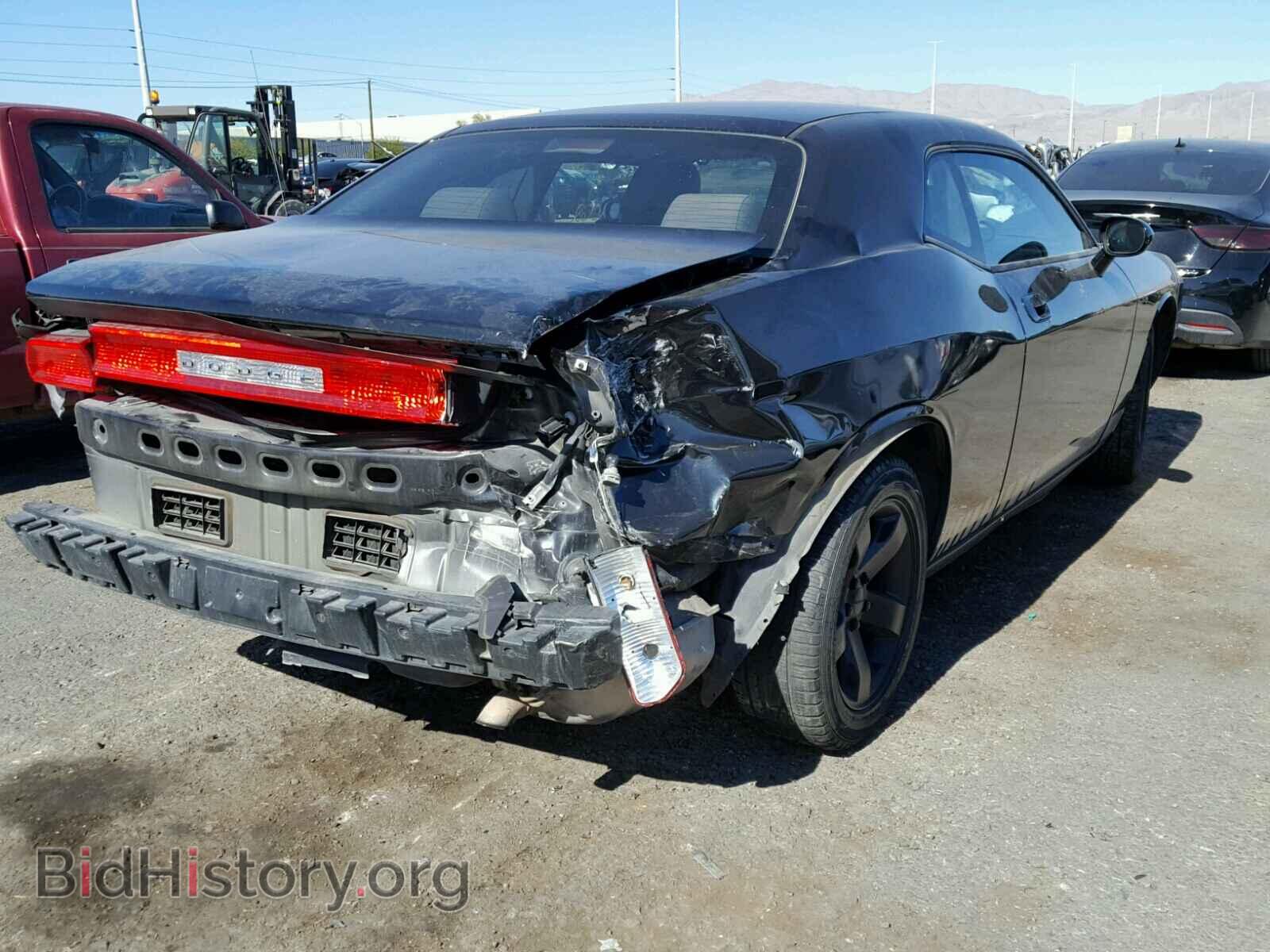 2010 DODGE CHALLENGER - VIN: 2B3CJ4DV2AH322676 - Photo 4