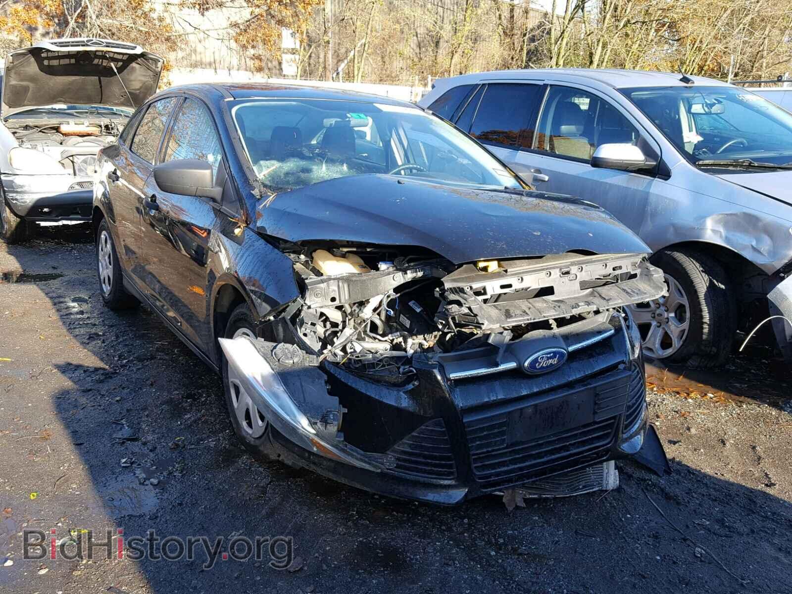 Фотография 1FAHP3E28CL113343 - FORD FOCUS 2012