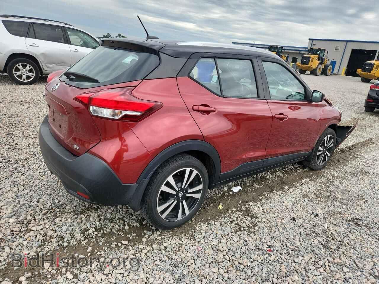 2019 NISSAN KICKS - VIN: 3N1CP5CU3KL496733 - Фото 3