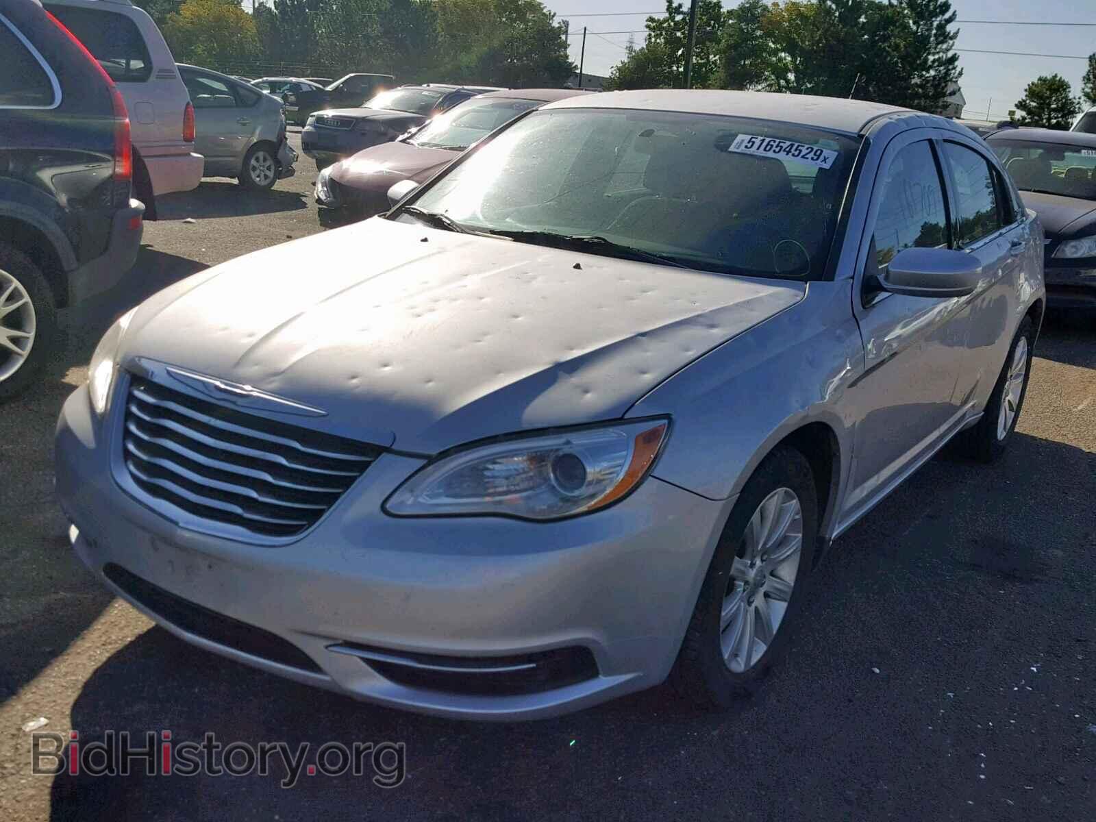 2012 CHRYSLER 200 - VIN: 1C3CCBBB0CN100545 - Фото 2