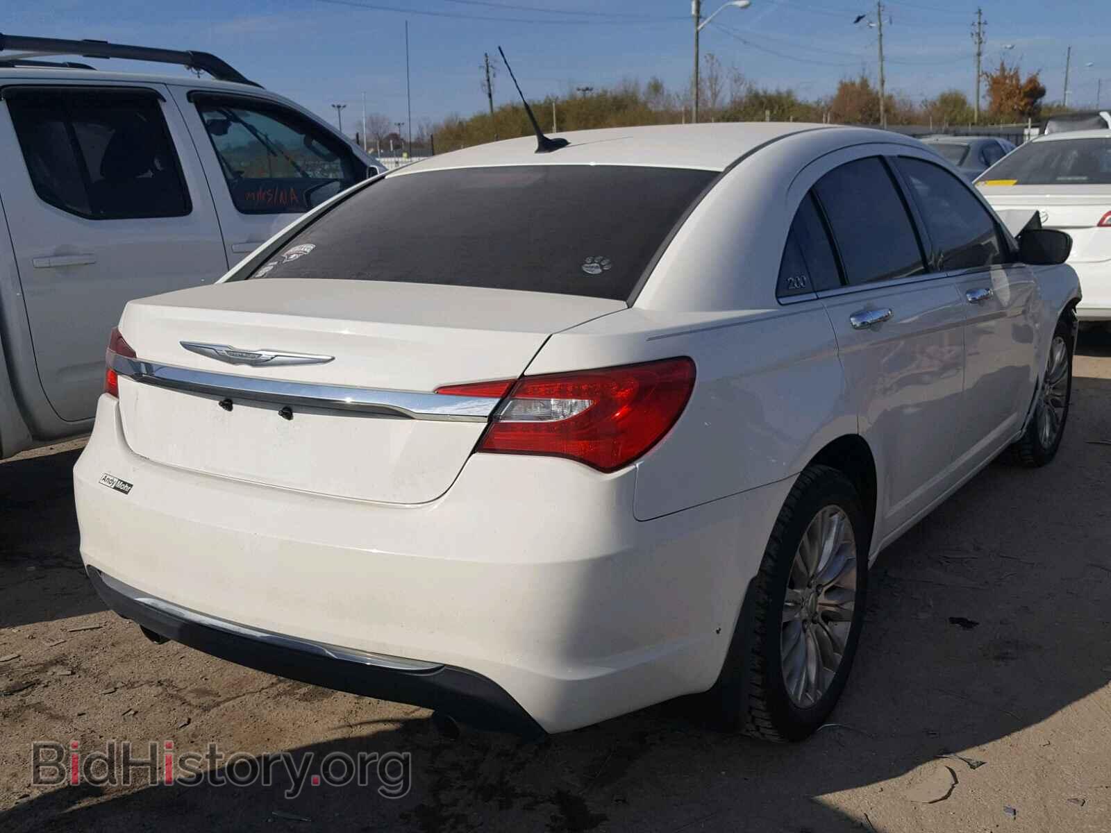 2011 CHRYSLER 200 - VIN: 1C3BC2FGXBN504324 - Фото 4