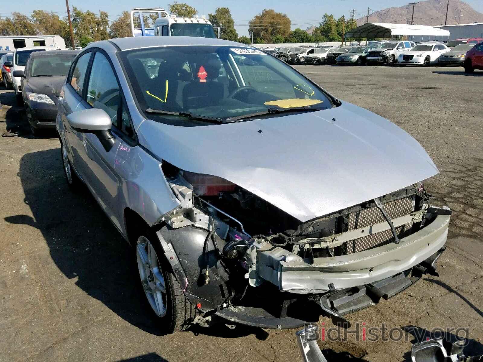 Photo 3FADP4EJ8JM114032 - FORD FIESTA SE 2018