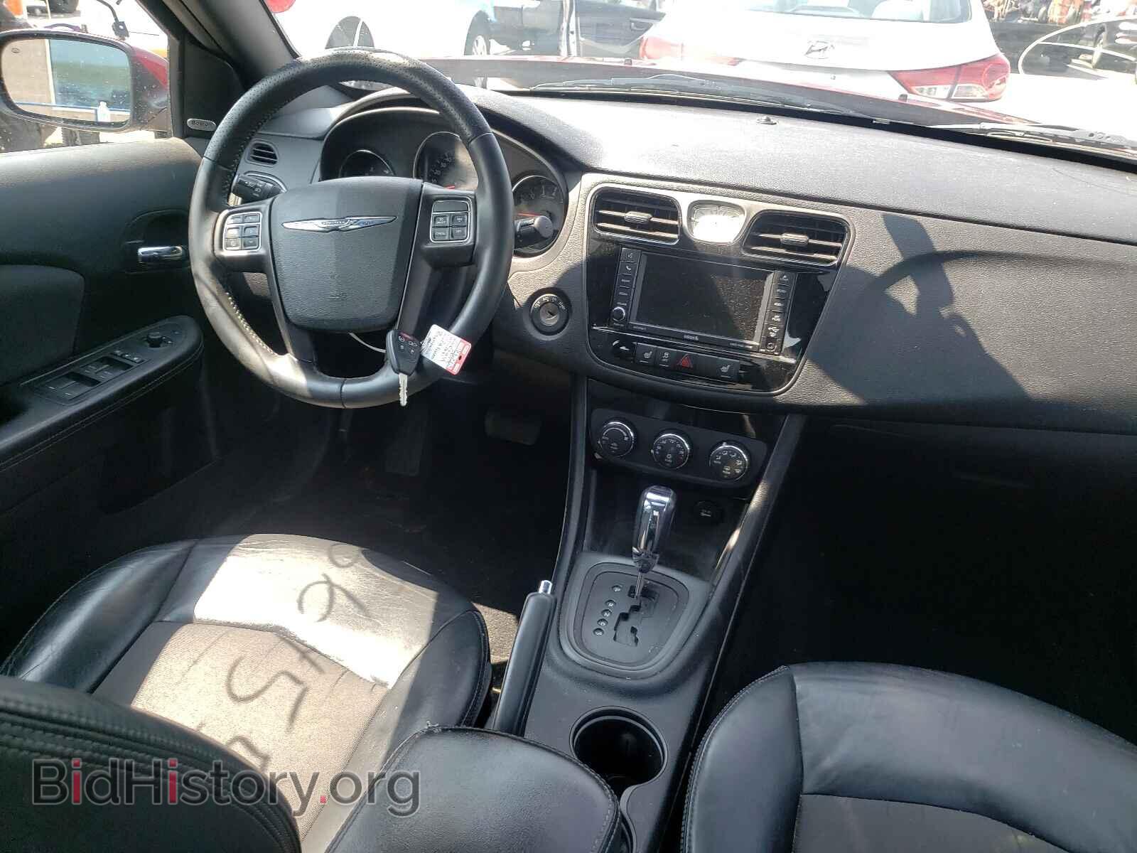 2013 CHRYSLER 200 - VIN: 1C3CCBCG1DN737018 - Фото 9