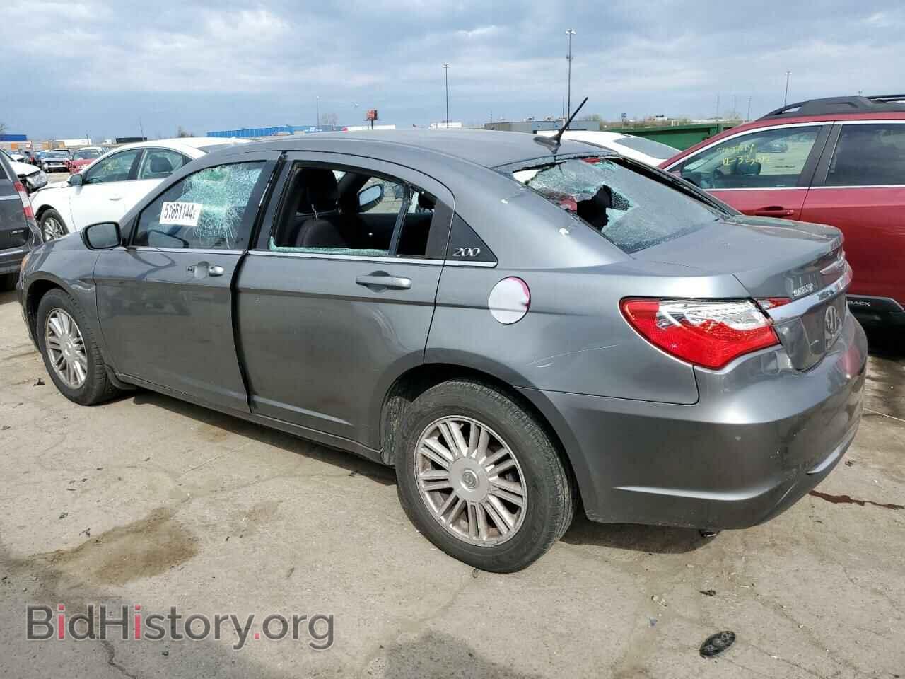 2012 CHRYSLER 200 - VIN: 1C3CCBAB2CN320691 - Фото 2