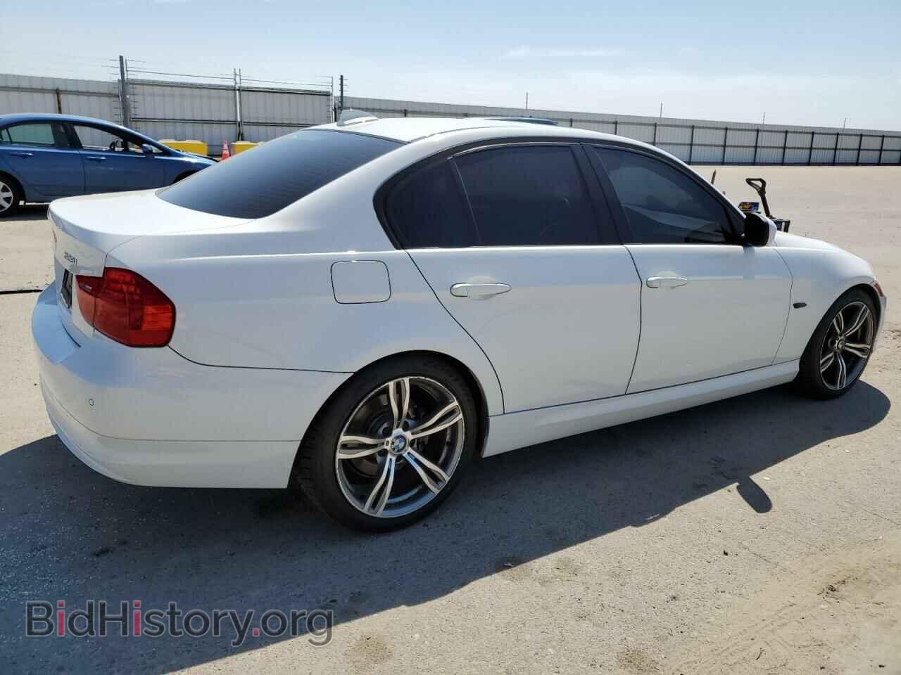 2011 BMW 3 SERIES - VIN: WBAPH5C50BF093515 - Фото 3