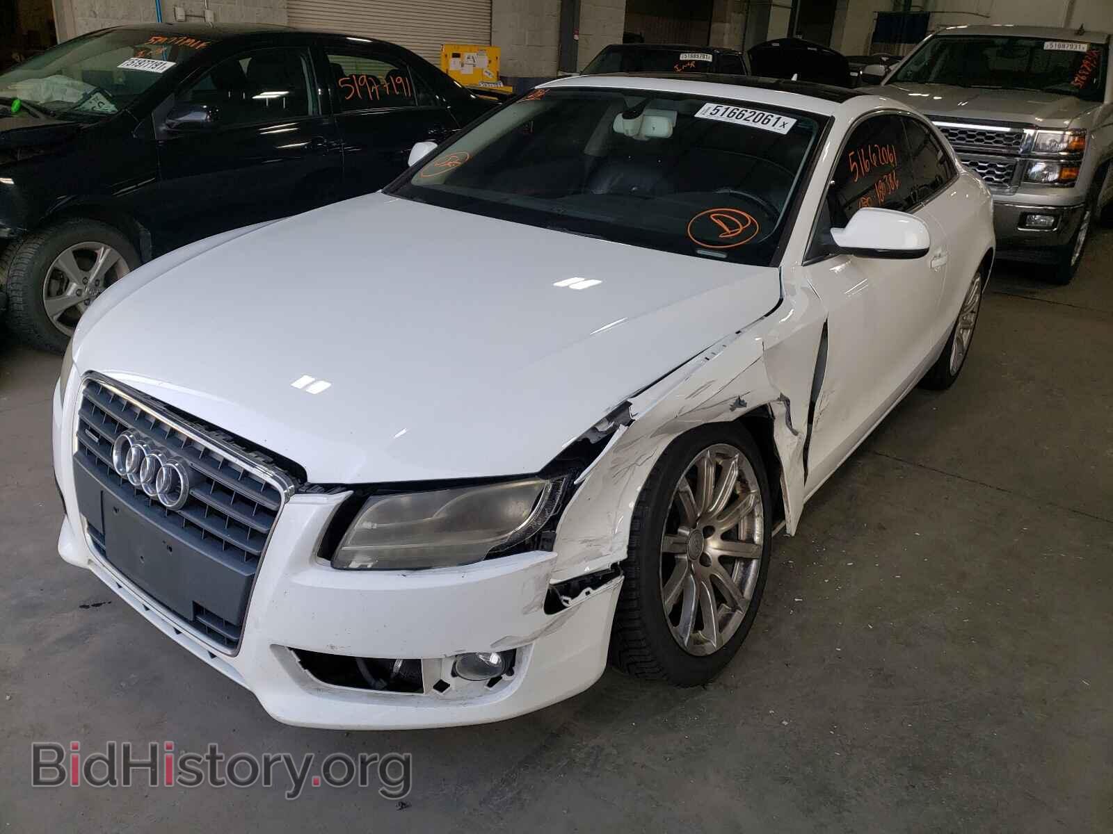 2011 AUDI A5 - VIN: WAULFAFR0BA049359 - Фото 2
